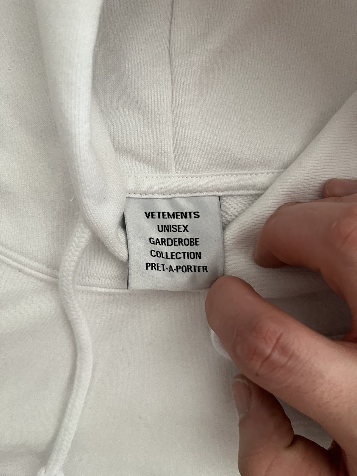 Vetements NWT - Vetements Devil Wears Vetements Hoodie Size US S / EU 44-46 / 1 - 4 Thumbnail