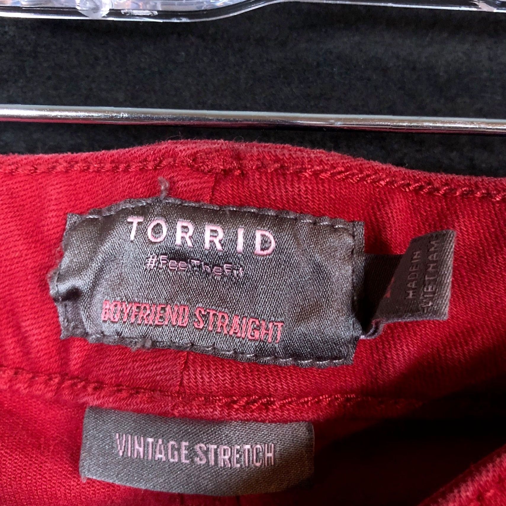 Torrid VINTAGE Torrid Jeans Deep Red Denim Mid Rise Boyfriend Straight 10 Women Size 30" / US 8 / IT 44 - 4 Thumbnail