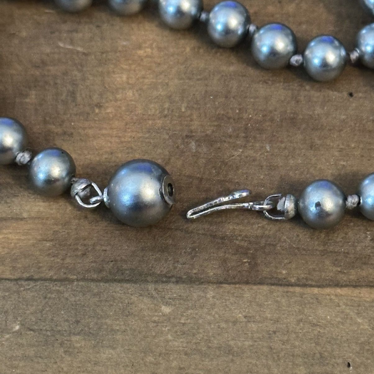 Vintage Vintage metallic silver glass pearl necklace Size ONE SIZE - 4 Thumbnail