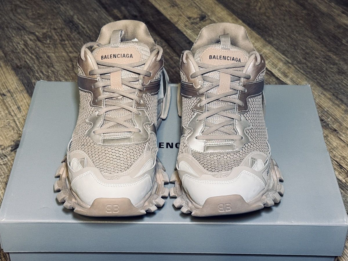 Balenciaga Balenciaga Track 3 Sneakers Tricolor Beige NIB EU 45/US 12 Size US 12 / EU 45 - 1 Thumbnail