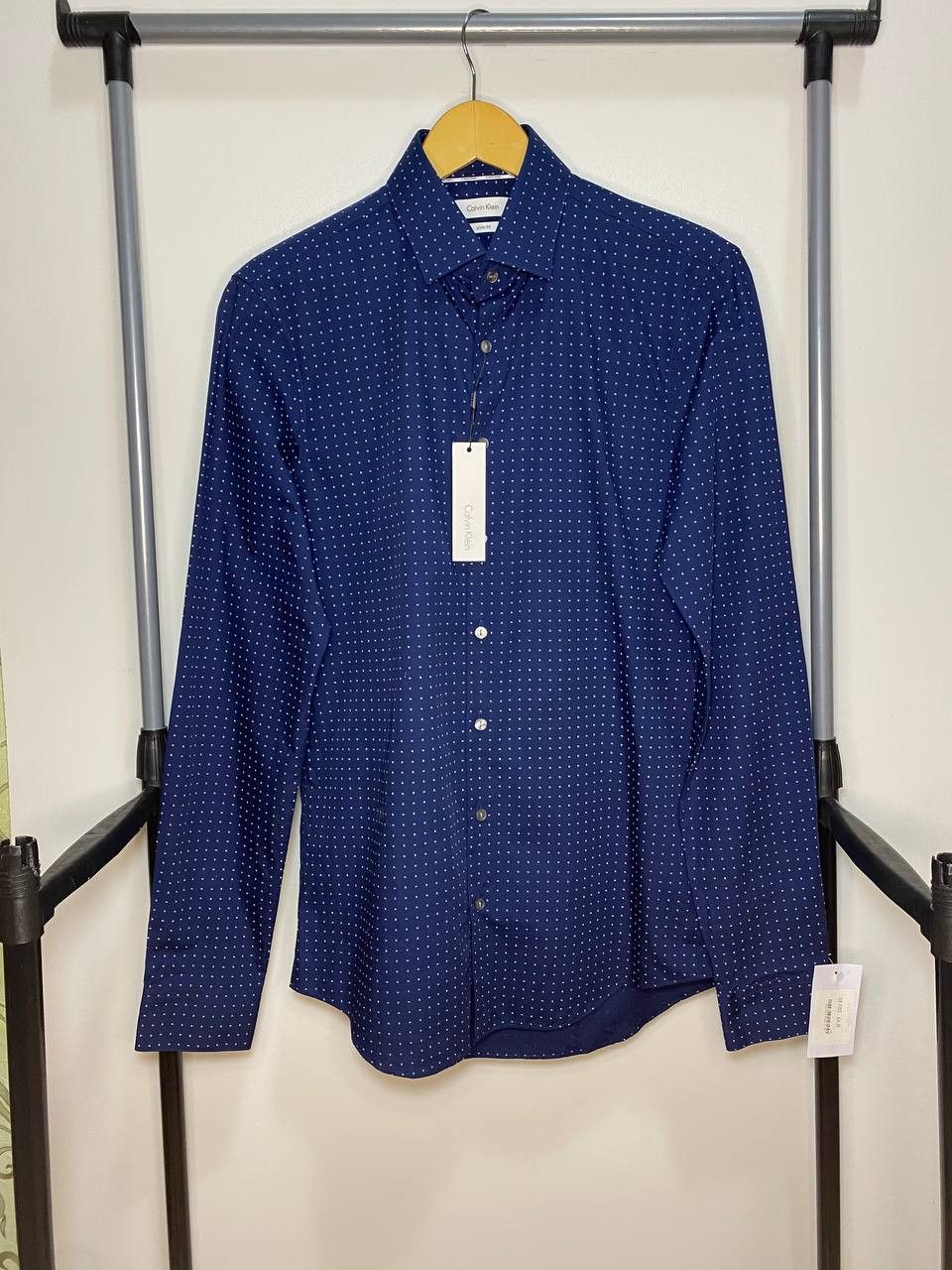 Calvin Klein SALE! Calvin Klein Shirt New With Tags Size US S / EU 44-46 / 1 - 1 Thumbnail