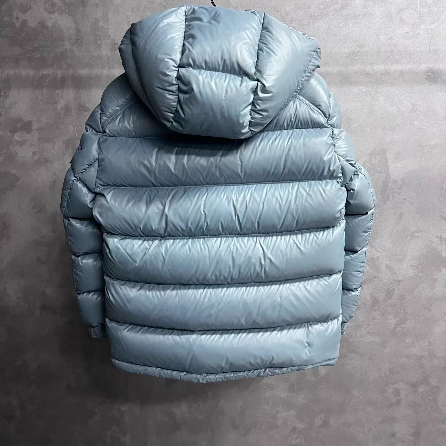 Moncler Moncler Powder Blue Solid Hooded Down Coat Size 1 Size S / US 4 / IT 40 - 2 Thumbnail