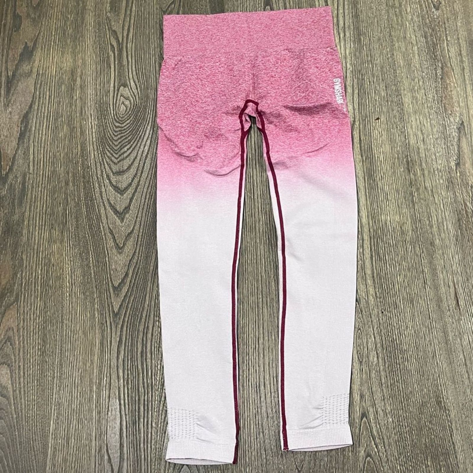 Gymshark Gymshark Adapt Ombre Seamless Leggings High Rise Pull-On Size 27" / US 4 / IT 40 - 1 Thumbnail