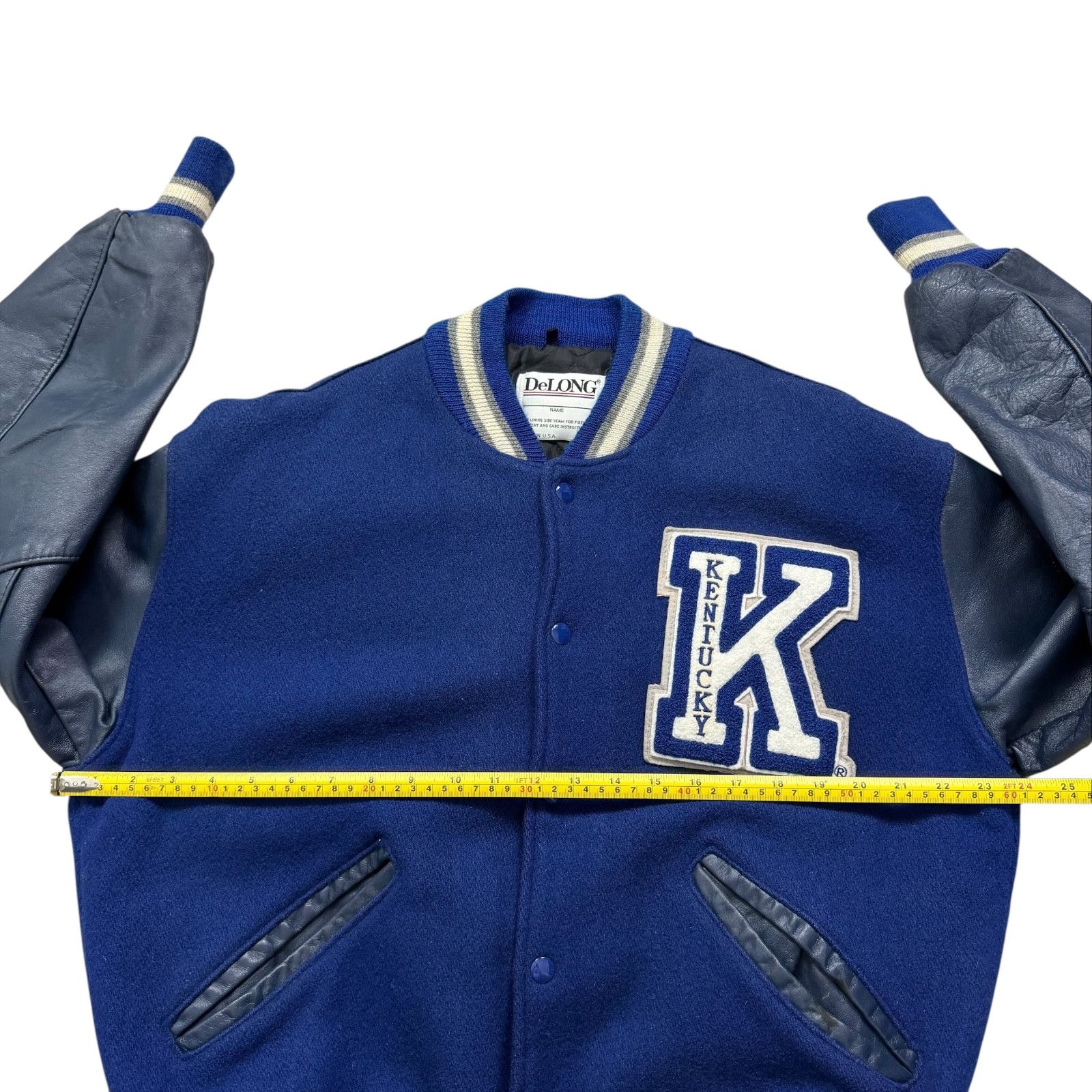 NCAA VTG 90s UNIVERSITY KENTUCKY WILDCATS DELONG VARSITY JACKET Size US M / EU 48-50 / 2 - 12 Thumbnail