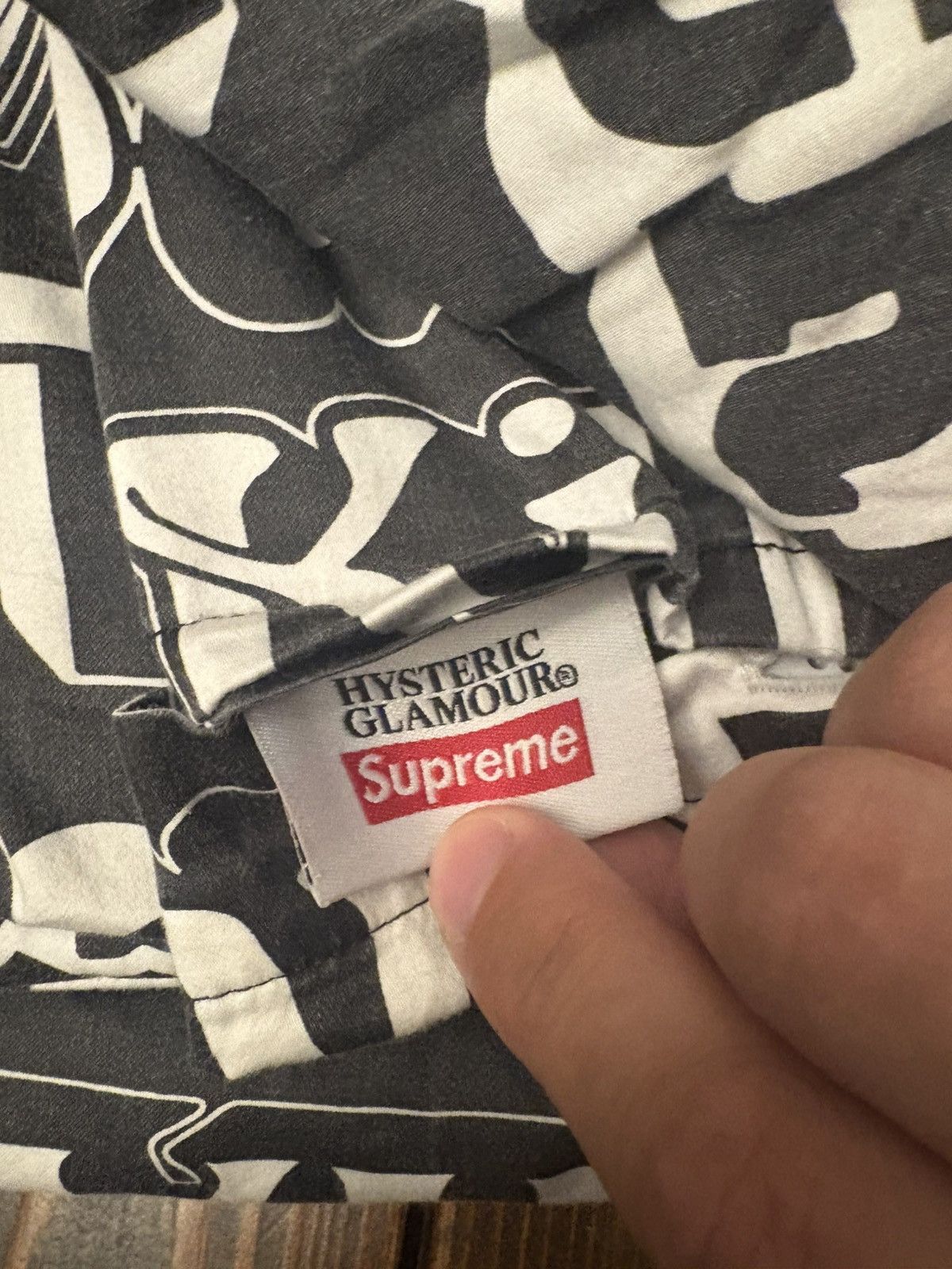 Hysteric Glamour × Supreme Supreme Hysteric Glamour Bed Sheets Size ONE SIZE - 3 Thumbnail