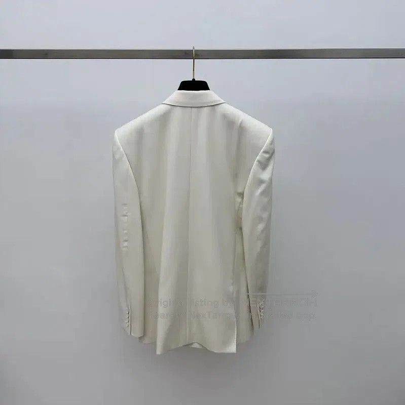 Yves Saint Laurent YSL Cream Double-Breasted Women's Jacket . Size M / US 6-8 / IT 42-44 - 2 Thumbnail