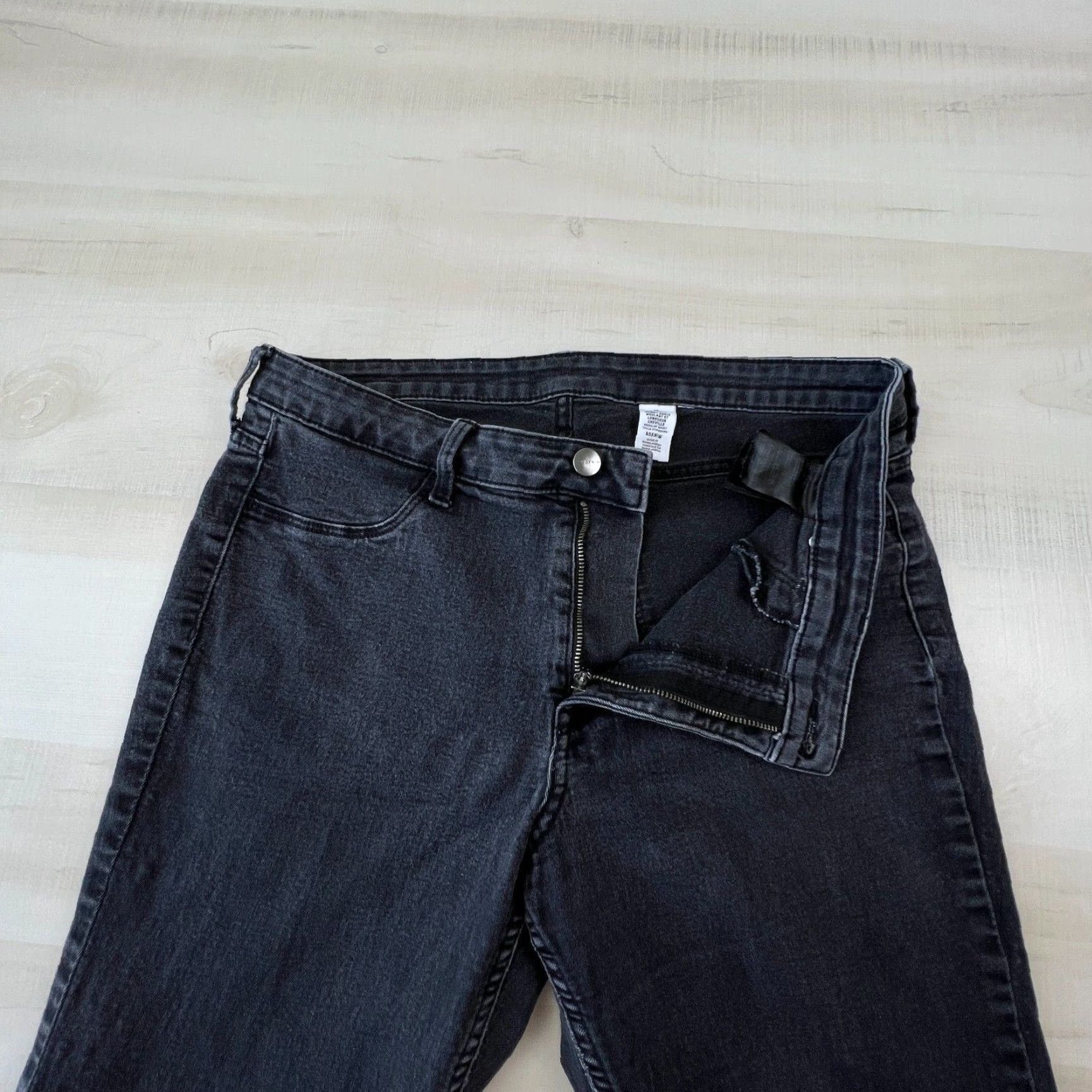 H&M H&M Womens Skinny Jeans 33 Faded Black Denim Mid Rise Stretch Ankle Size 24" / US 00 / IT 34 - 3 Thumbnail