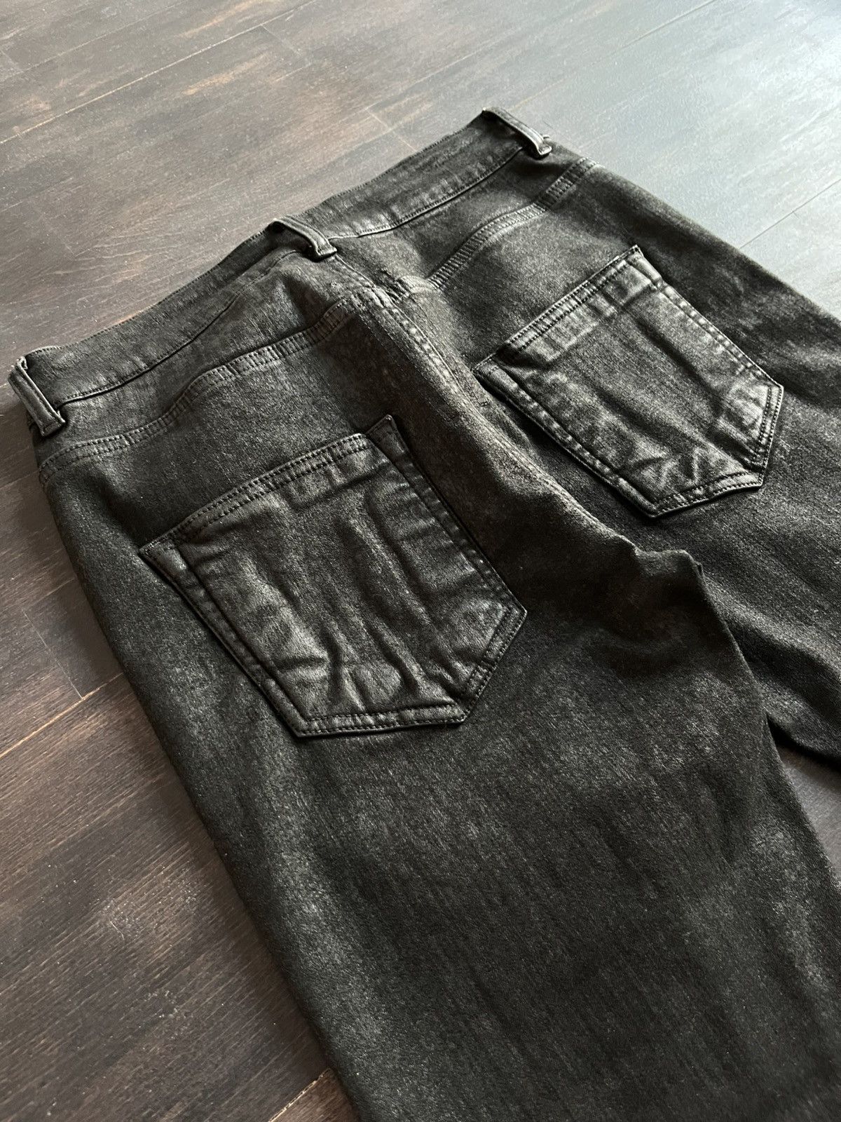 Rick Owens × Rick Owens Drkshdw rick owens fw17 “glitter” black waxed detroit cut jeans Size US 30 / EU 46 - 11 Thumbnail