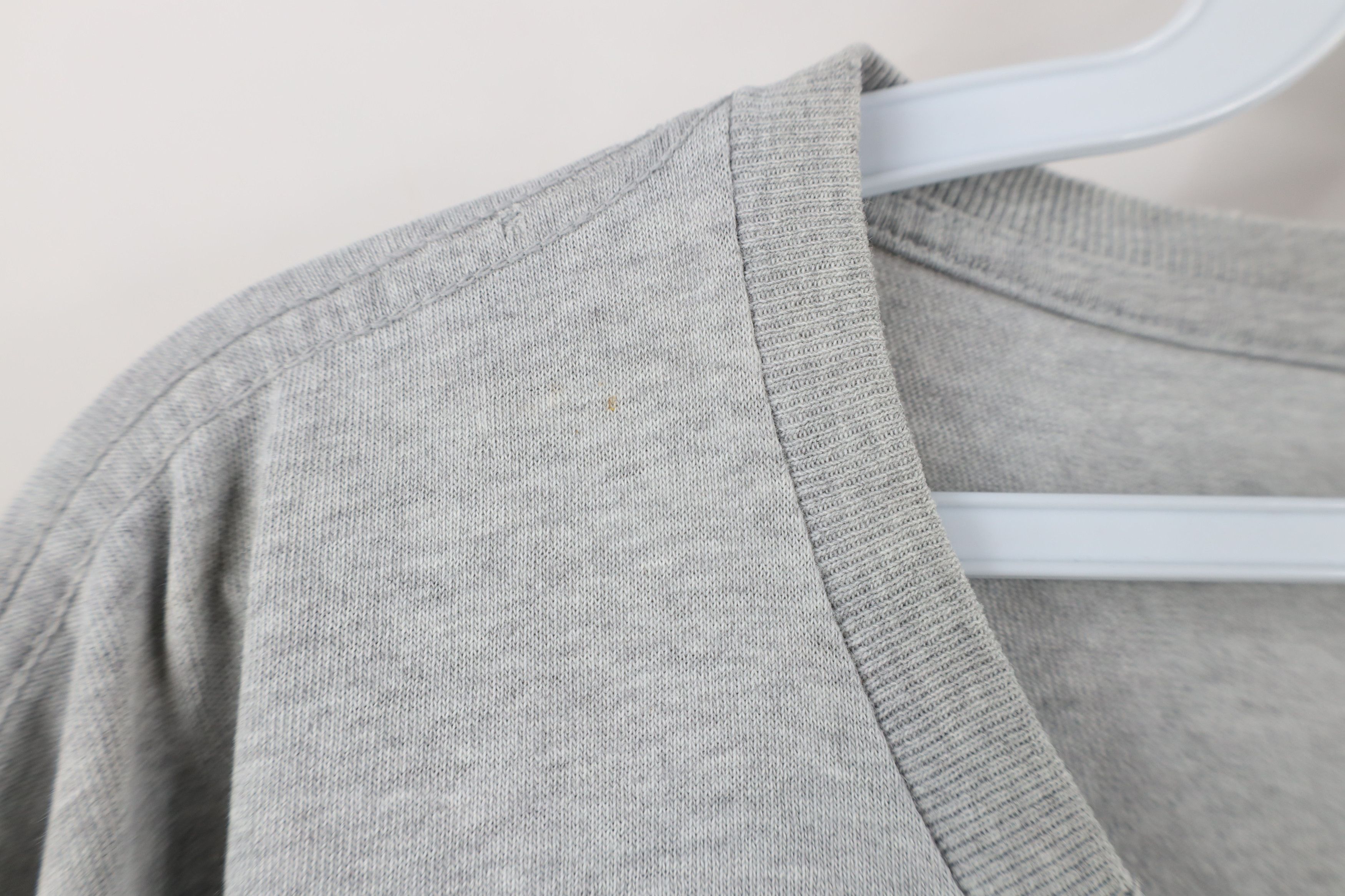 Calvin Klein × Vintage Vintage 90s Calvin Klein Spell Out Center Logo T-Shirt Gray Size US XL / EU 56 / 4 - 7 Thumbnail