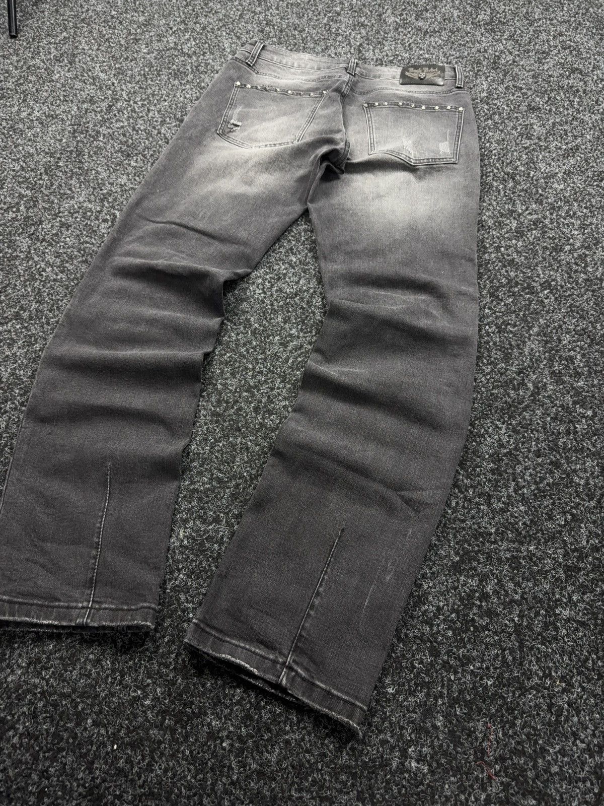 Le Grande Bleu (L.G.B.) Opium 00s Punk Rock Rebel Distressed Studded Biker Jeans Size US 31 - 12 Thumbnail