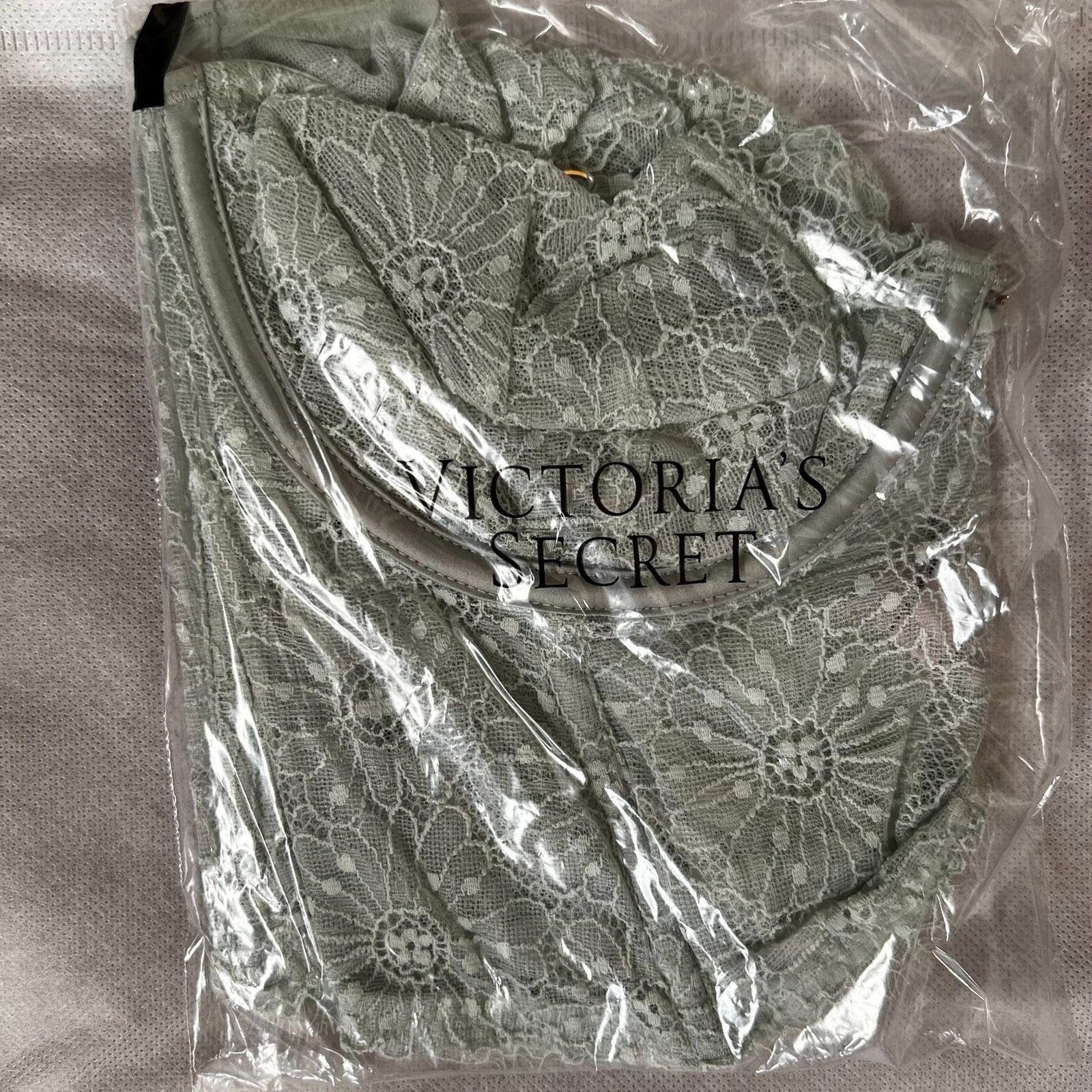 Victoria's Secret Victoria's Secret Lace Unlined Long Line Demi Bra, 32DD Size ONE SIZE - 6 Thumbnail