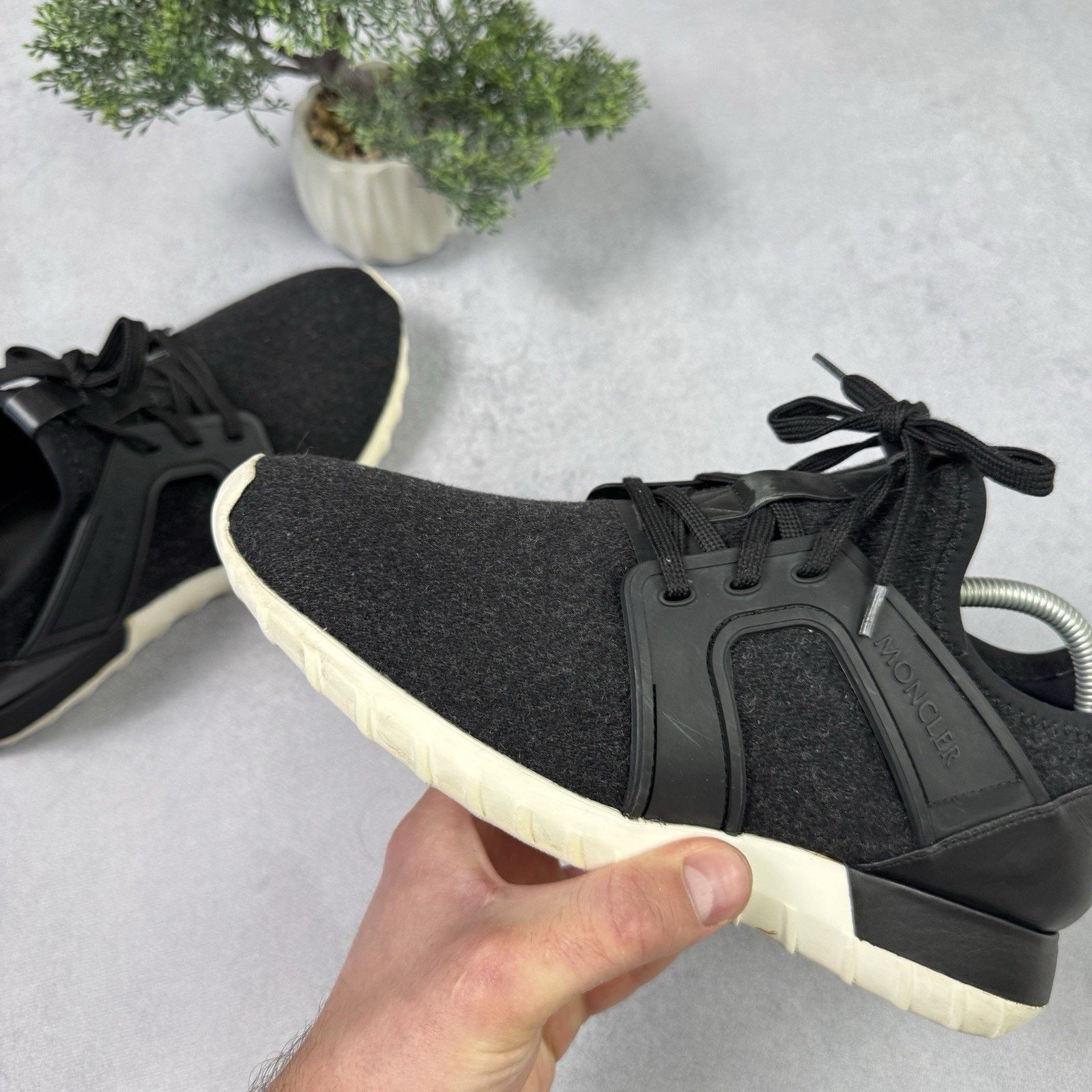 Moncler Moncler Emilien Low Top Trainers Sneakers Black 42 EUR; 9 US Size US 9 / EU 42 - 16 Thumbnail
