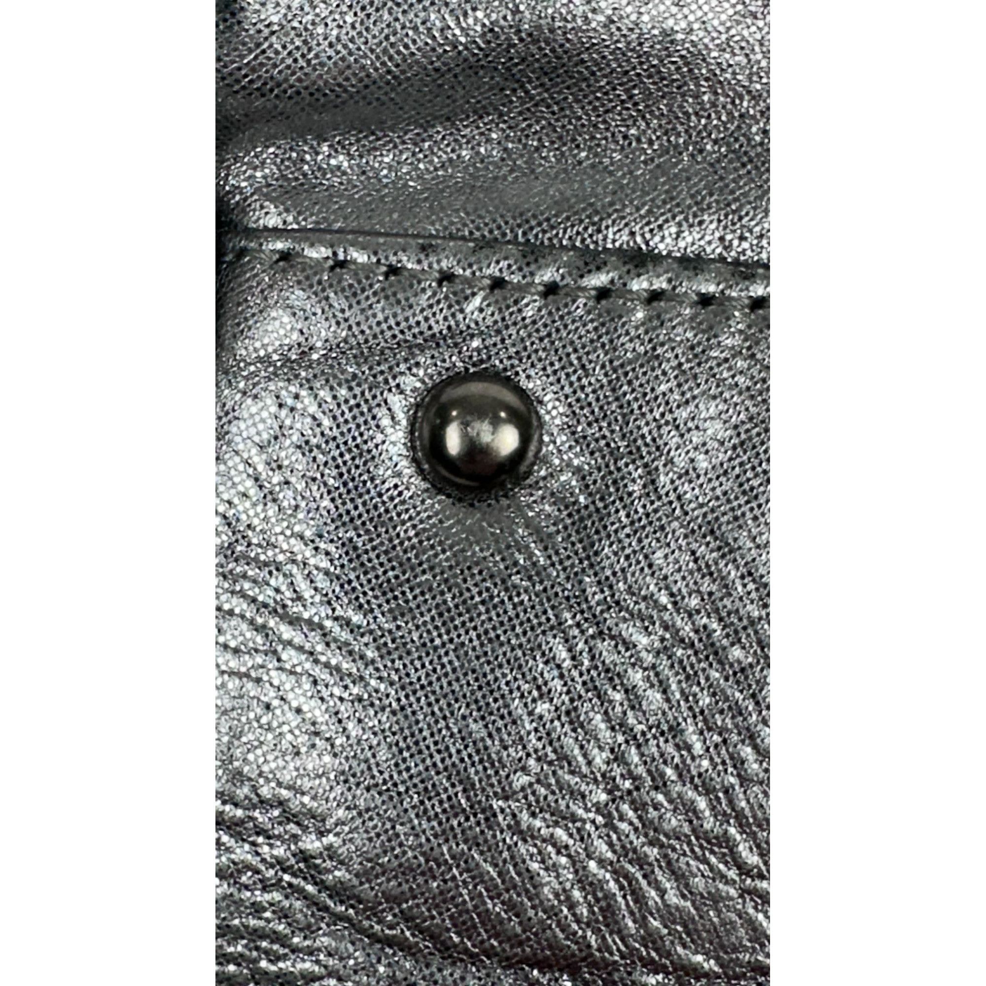 Kenneth Cole Kenneth Cole New York Metallic Silver Leather Shoulder Bag M Size ONE SIZE - 16 Thumbnail