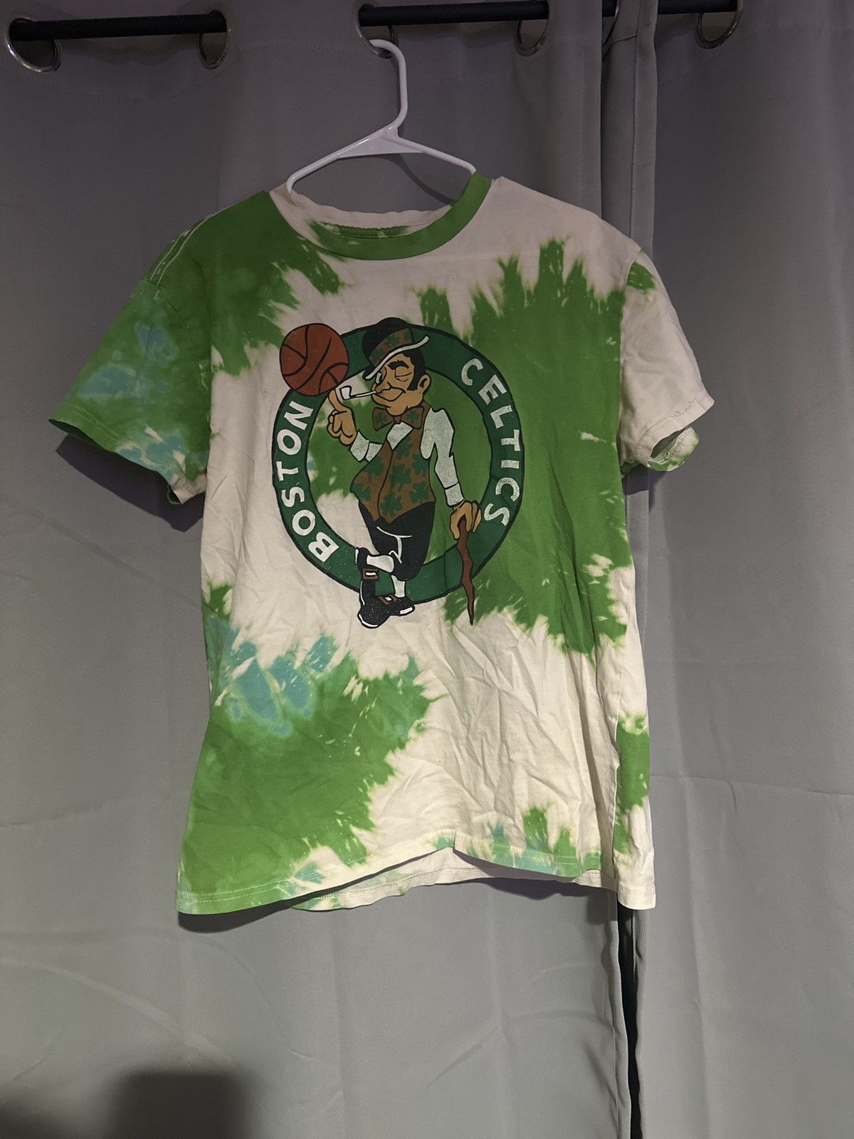 Hollister Boston celtics tie die over size small tee Size US S / EU 44-46 / 1 - 1 Thumbnail