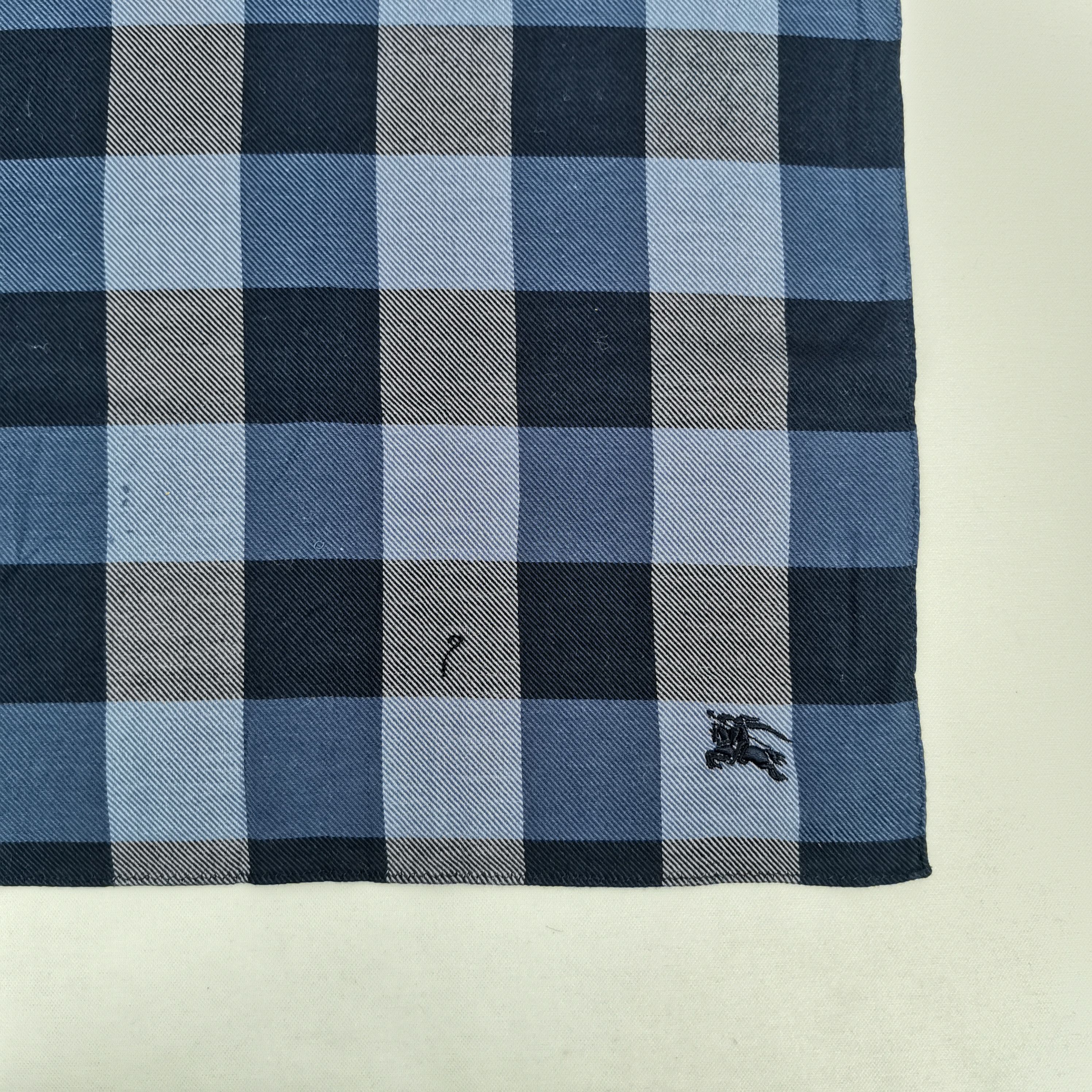Burberry Vintage Burberry Handkerchief Bandana Pocket Square Size ONE SIZE - 3 Thumbnail
