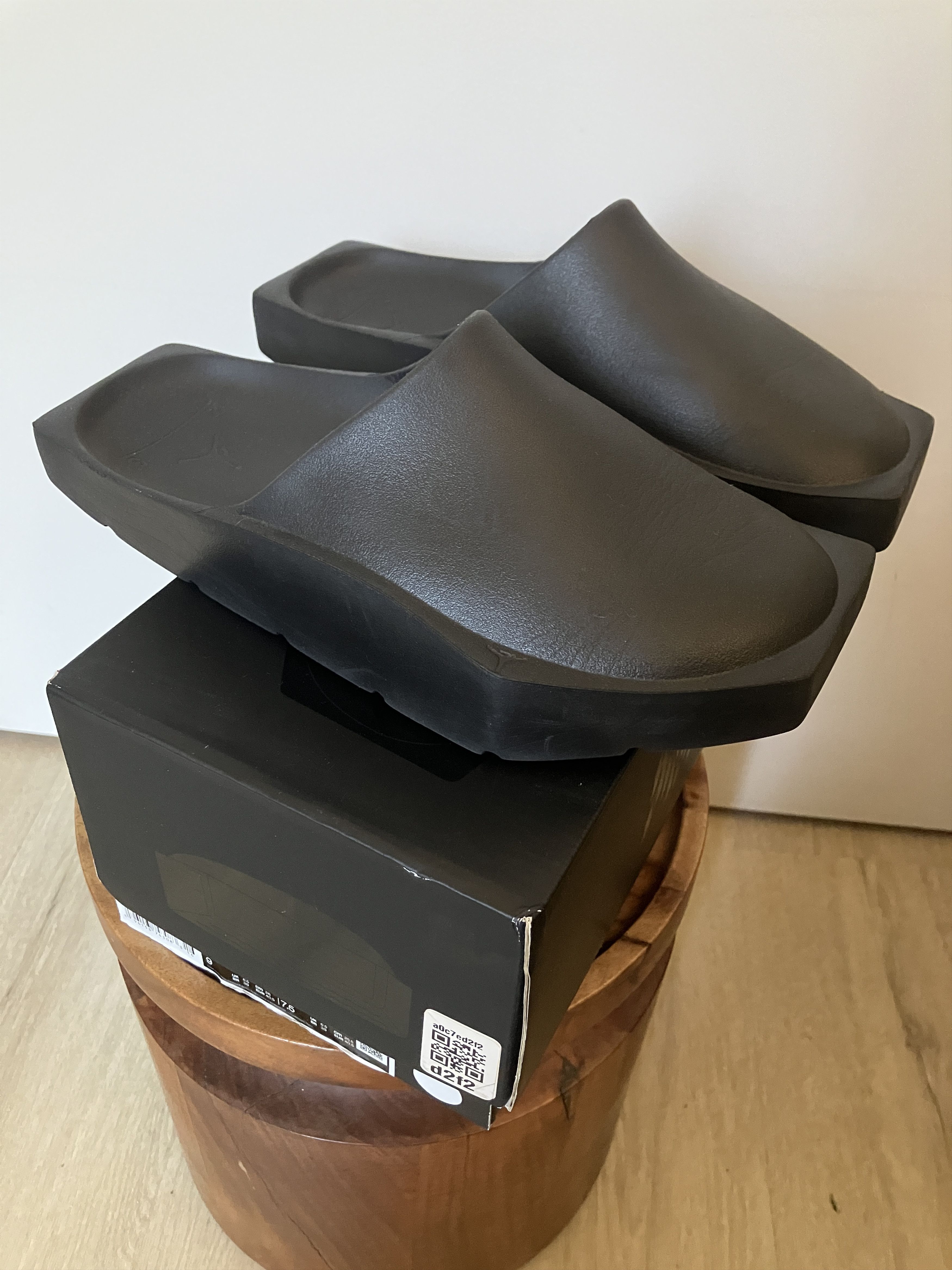 Jordan Brand x Billie Eilish - Hex Mule "Black" Size US 9 / IT 39 - 3 Thumbnail