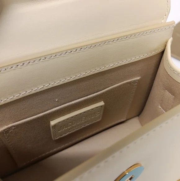 Jacquemus Jacquemus Le Chiquito Moyen Top-Handle Leather Bag - Ivory Size ONE SIZE - 9 Thumbnail