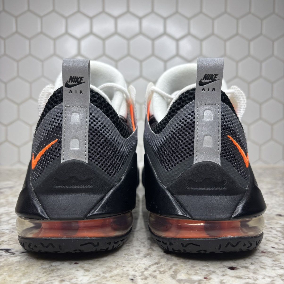 Nike Size 11 Nike Air Max 95 LeBron 12 Low VERY CLEAN/Box Size US 11 / EU 44 - 9 Thumbnail