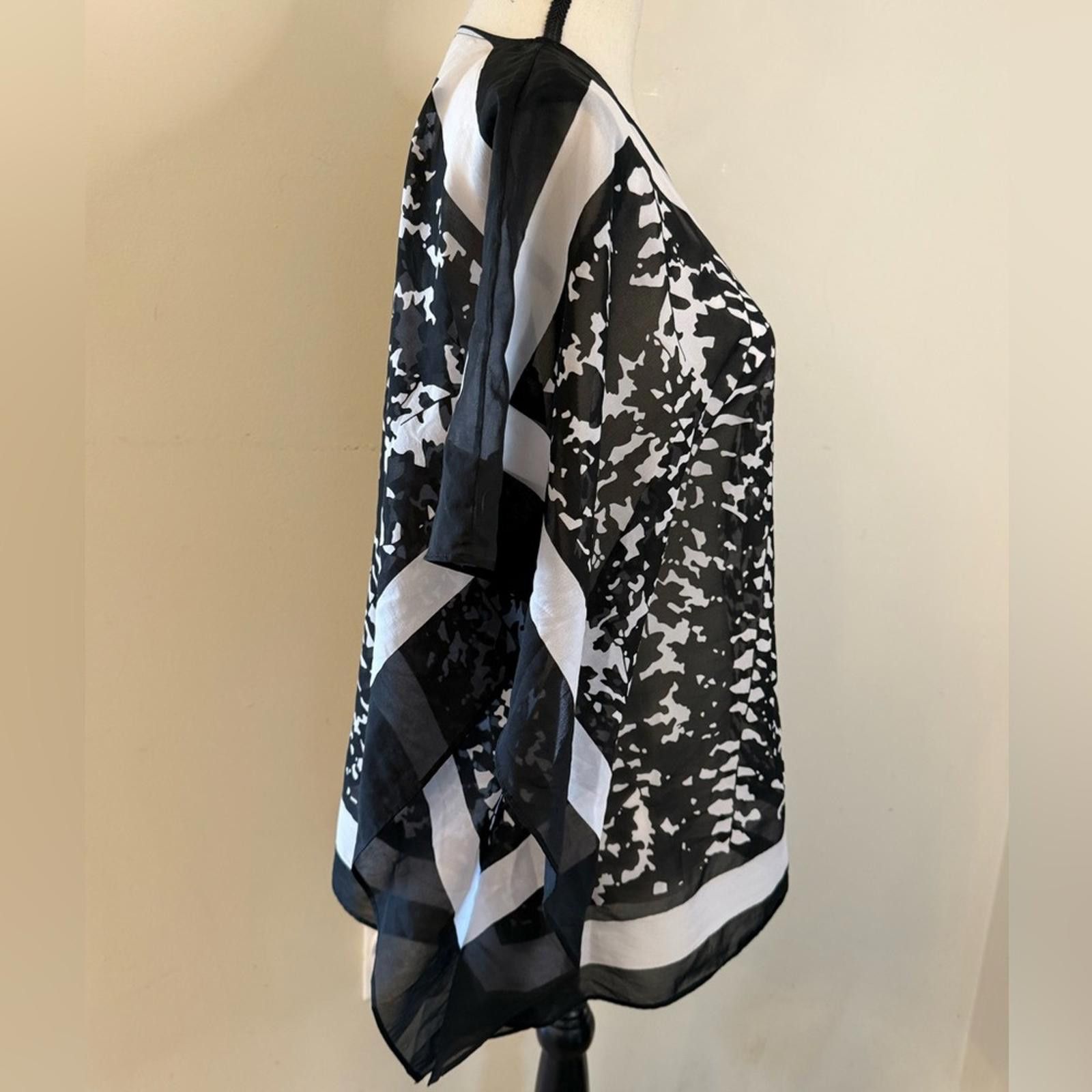 Other Talbots handkerchief semi sheer black white top SZ S/M Size M / US 6-8 / IT 42-44 - 2 Thumbnail