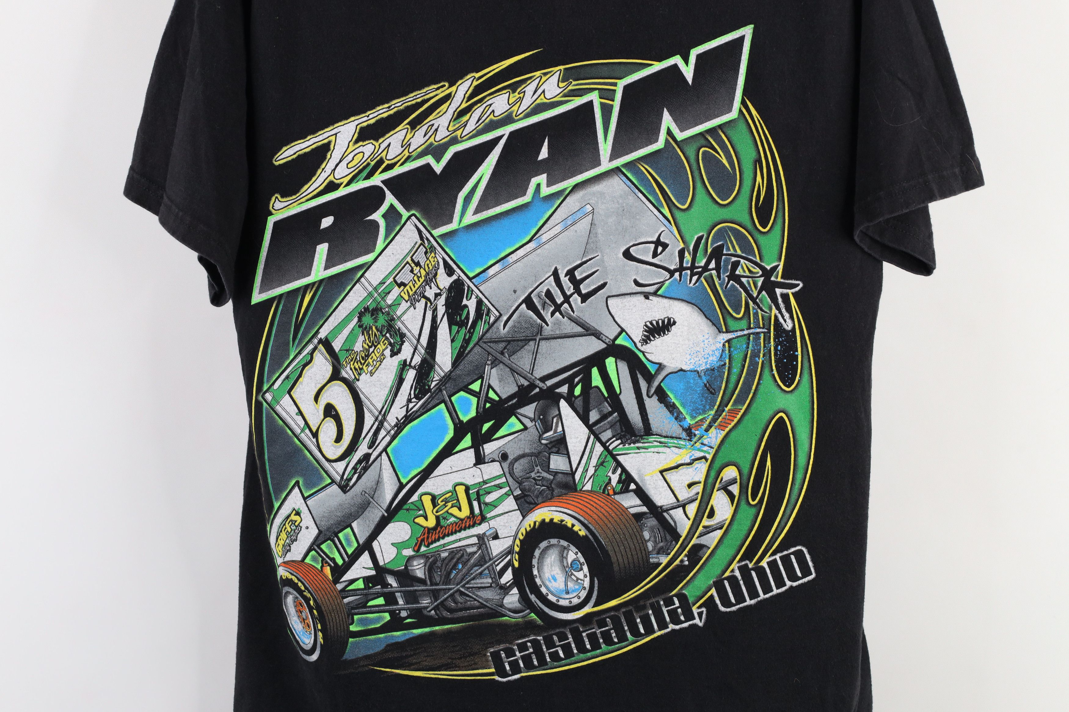 Vintage Vintage Y2K Streetwear Ryan The Shark Car Racing T-Shirt Size US M / EU 48-50 / 2 - 4 Thumbnail