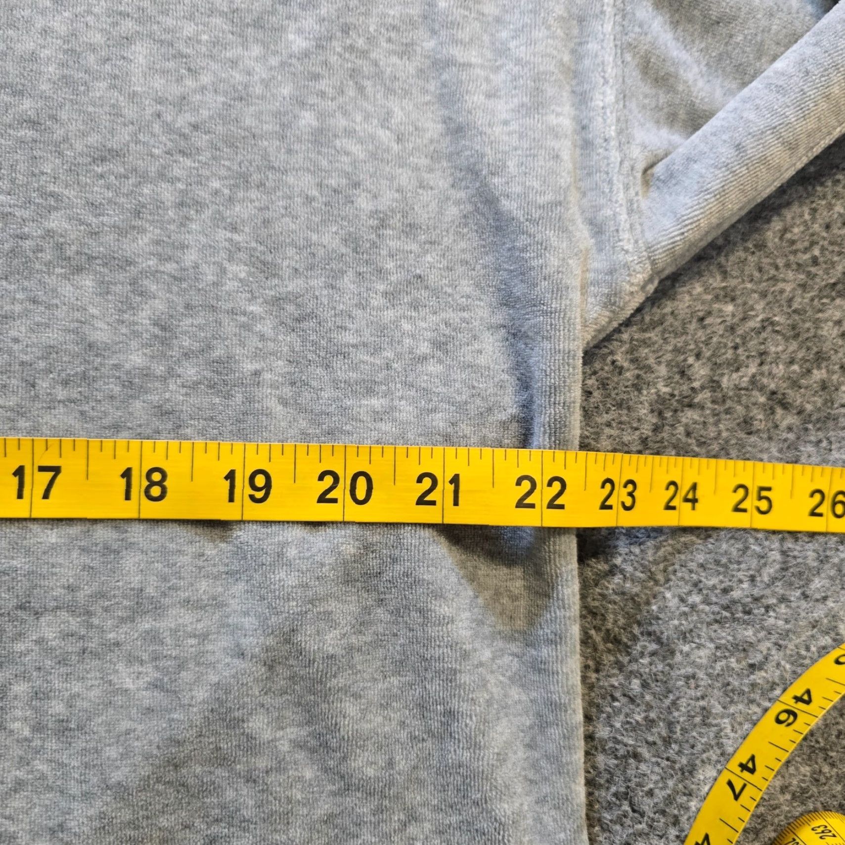 J.Crew J.CREW Top Womens Size S Gray Velour Crew Neck Long Sleeve Pullover Casual Blouse Shirt Lightweight Stretch Regular Men/Women: Womens Size S / US 4 / IT 40 - 5 Thumbnail