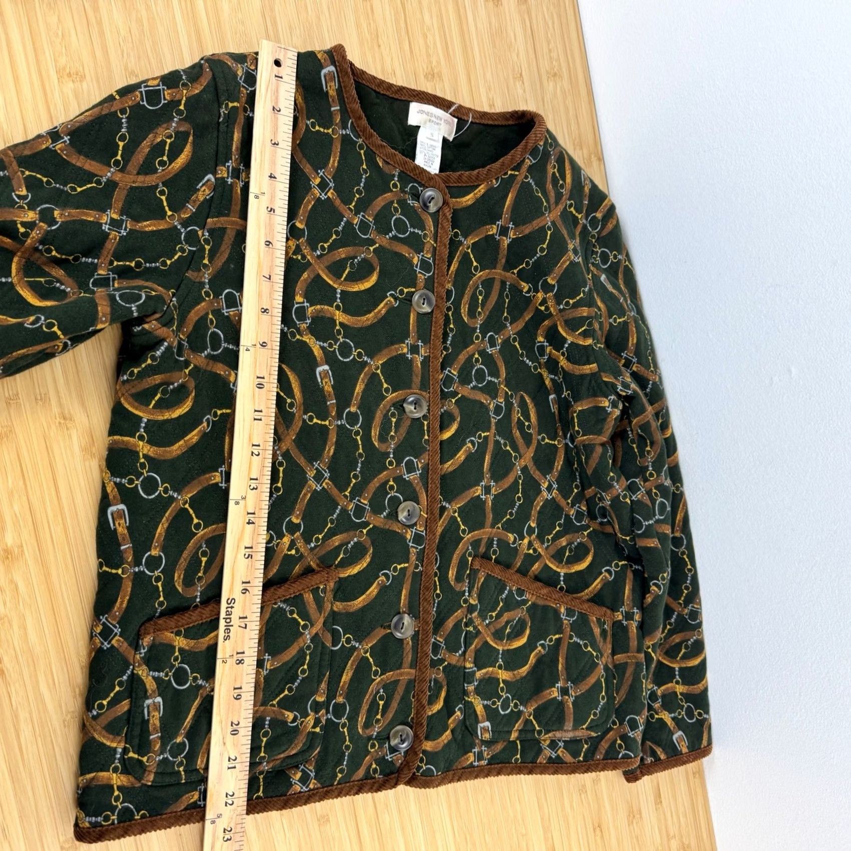 Jones New York VINTAGE Jones New York Sport Quilted Jacket S Equestrian Belt Print Green Brown Size S / US 4 / IT 40 - 5 Thumbnail