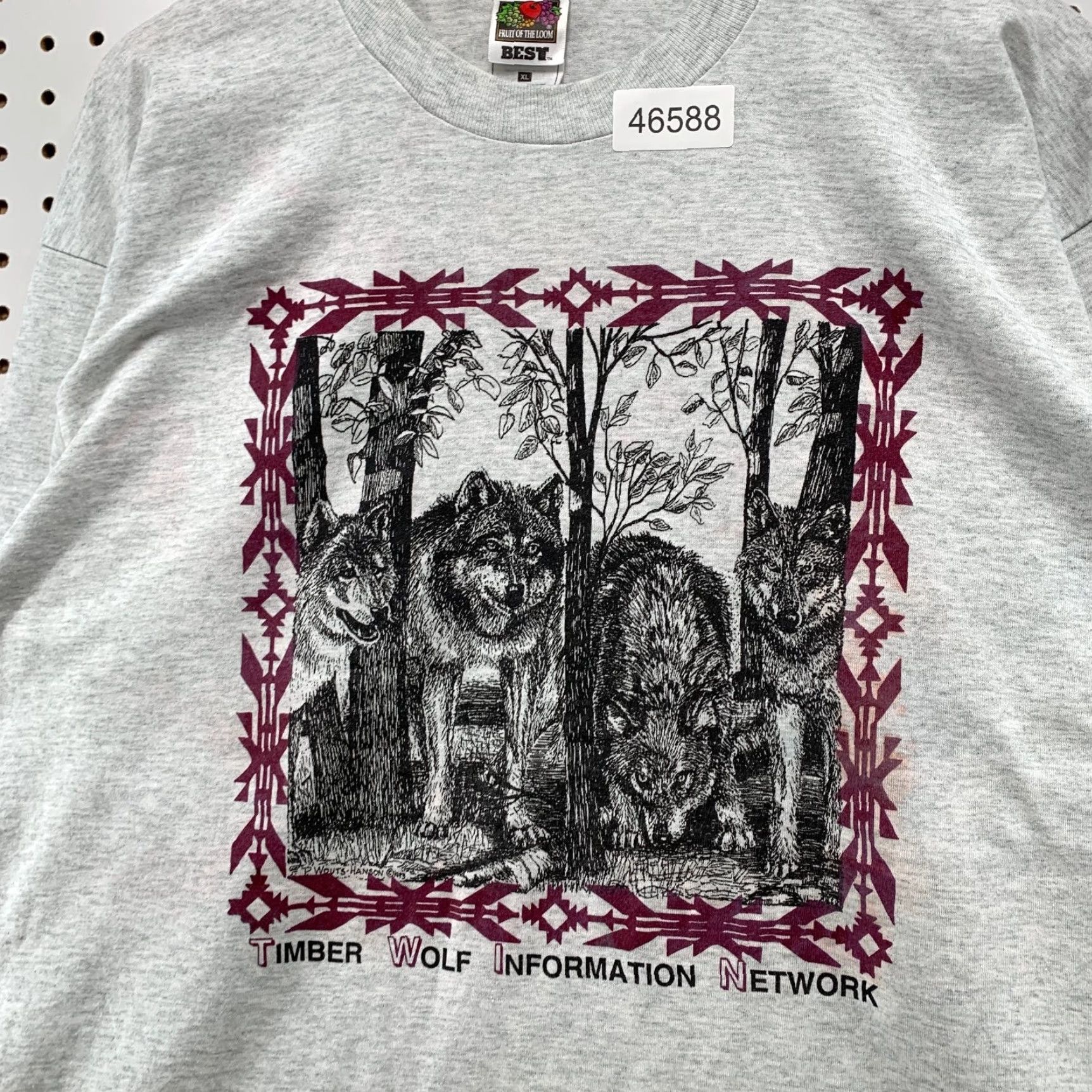 Fruit Of The Loom VINTAGE Timber Wolves Nature Shirt Mens XL Gray Single Stitch Long Sleeve USA Size US XL / EU 56 / 4 - 6 Thumbnail