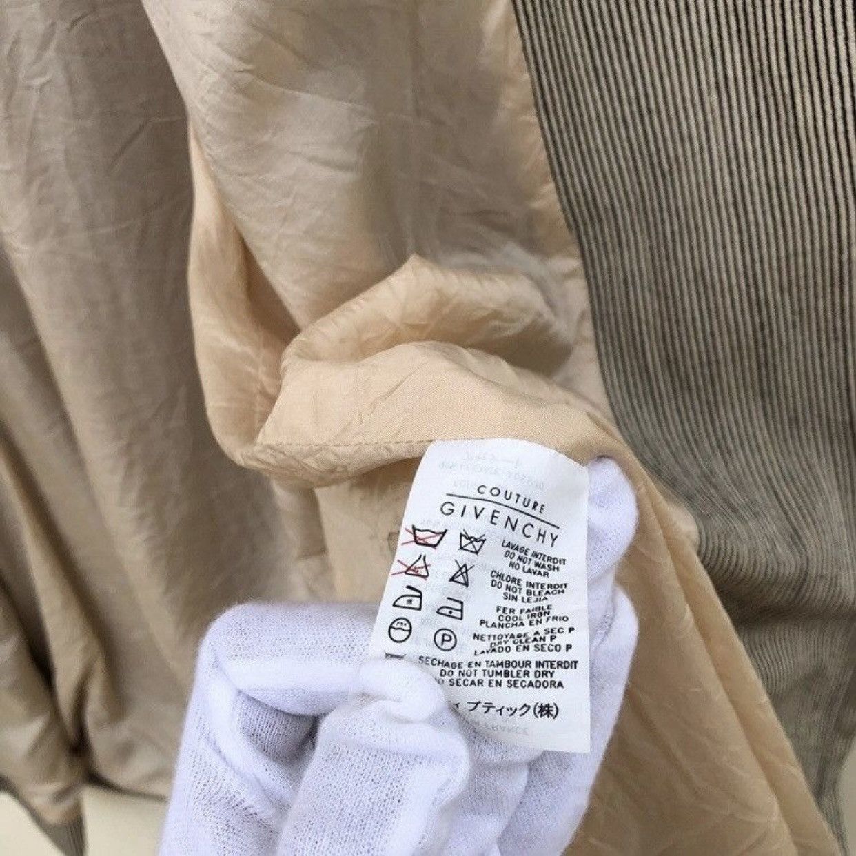 Givenchy Vintage Givenchy Couture Beige Cam Made In France Size XXS / US 00 / IT 34 - 6 Thumbnail