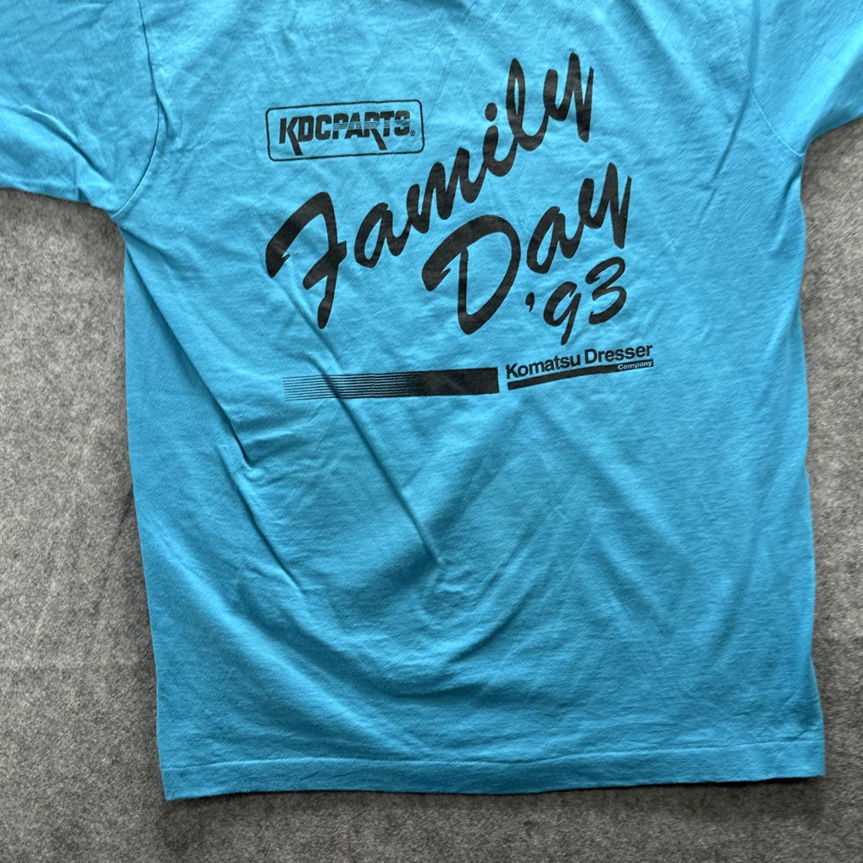Fruit Of The Loom VINTAGE Komatsu Dresser Family Day Shirt Mens Large Blue 90s KDC Parts 1993 Size US L / EU 52-54 / 3 - 4 Thumbnail