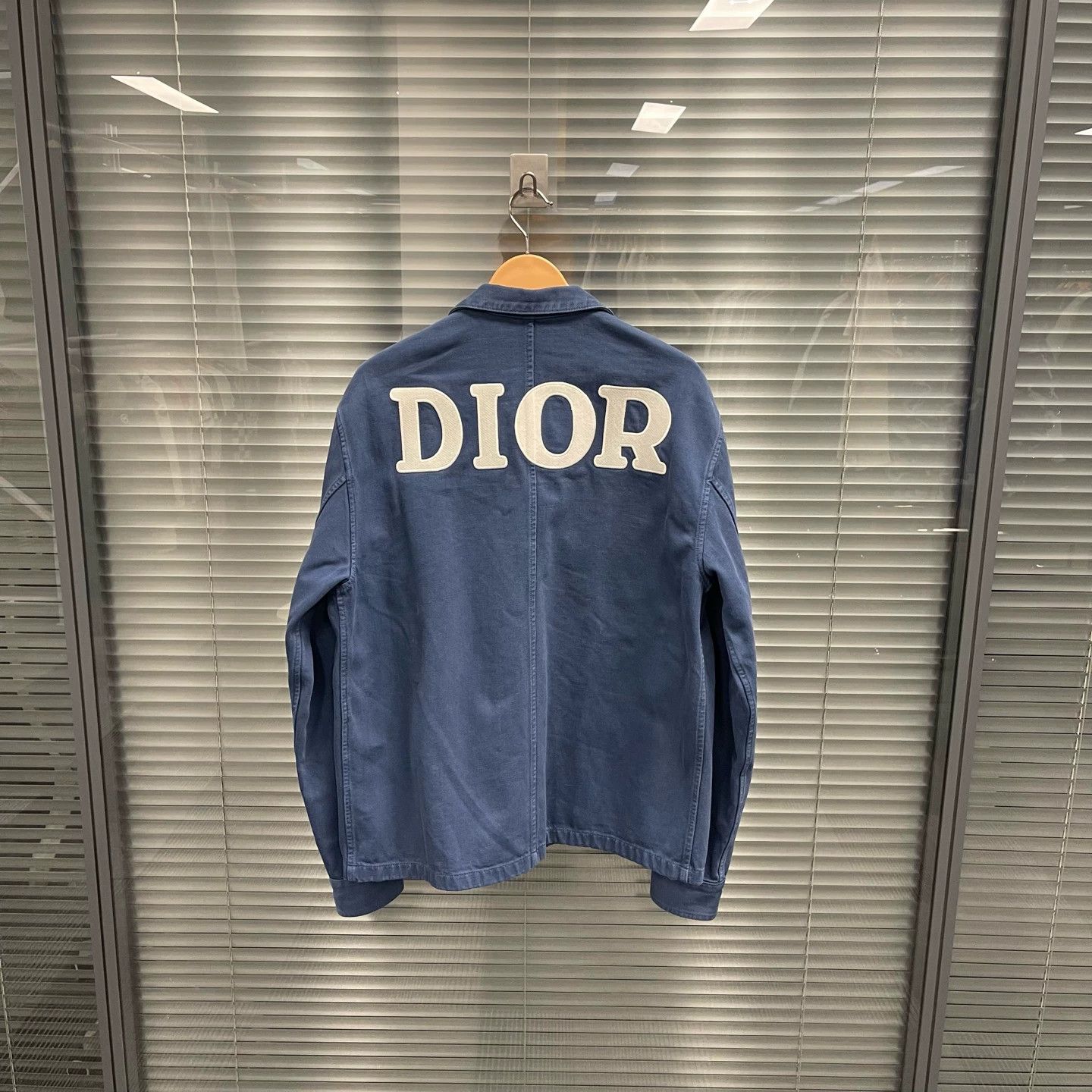 Dior Dior 1947 Embroidered Logo Denim Jacket Size 50 New Size US M / EU 48-50 / 2 - 2 Thumbnail
