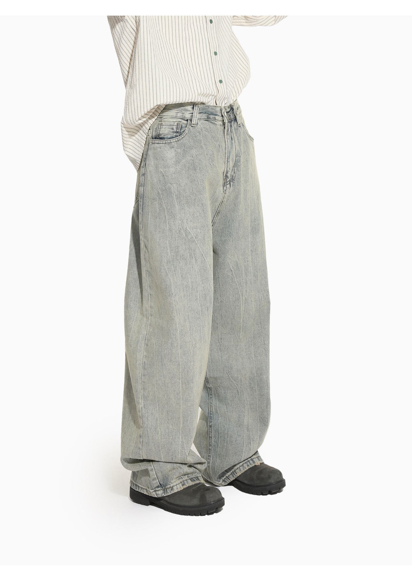 Japanese Brand Men's vintage distressed washed wide-leg Vibe loose jeans Size US 32 / EU 48 - 3 Thumbnail