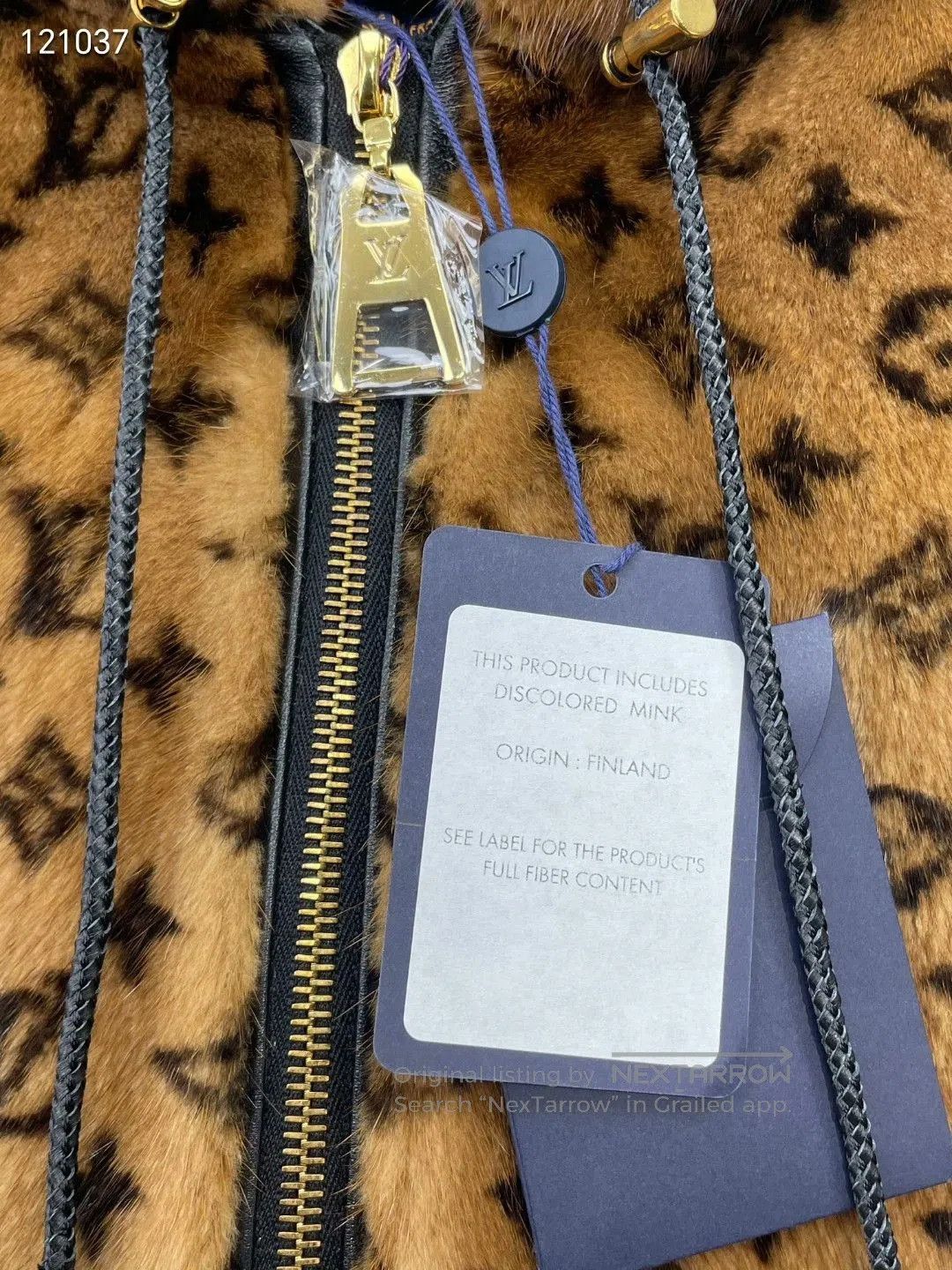 Louis Vuitton LV Monogram Hooded Mink Fur Coat. Size XXS / US 00 / IT 34 - 3 Thumbnail