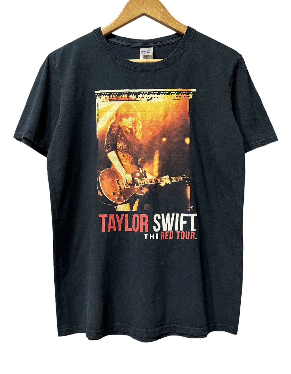 Vintage Rare Taylor Swift The Red Tour T-Shirt | Grailed