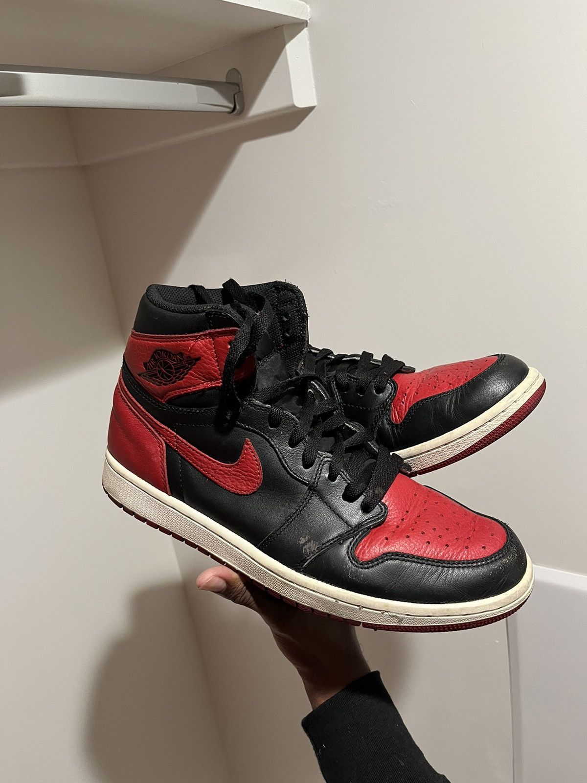 Jordan Brand Jordan 1 2016 Banned Bred Size US 10 / EU 43 - 5 Thumbnail