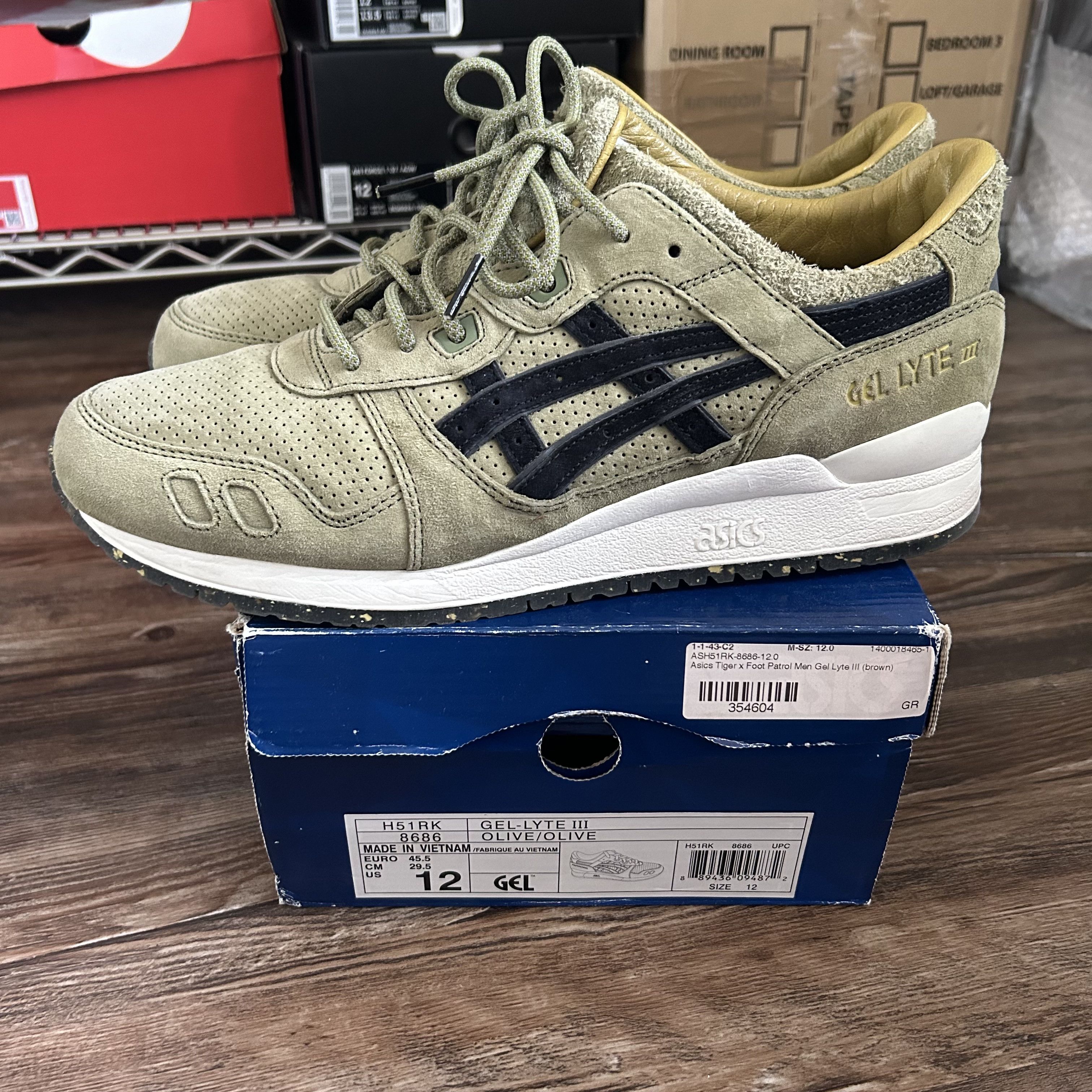 Asics footpatrol squad deals