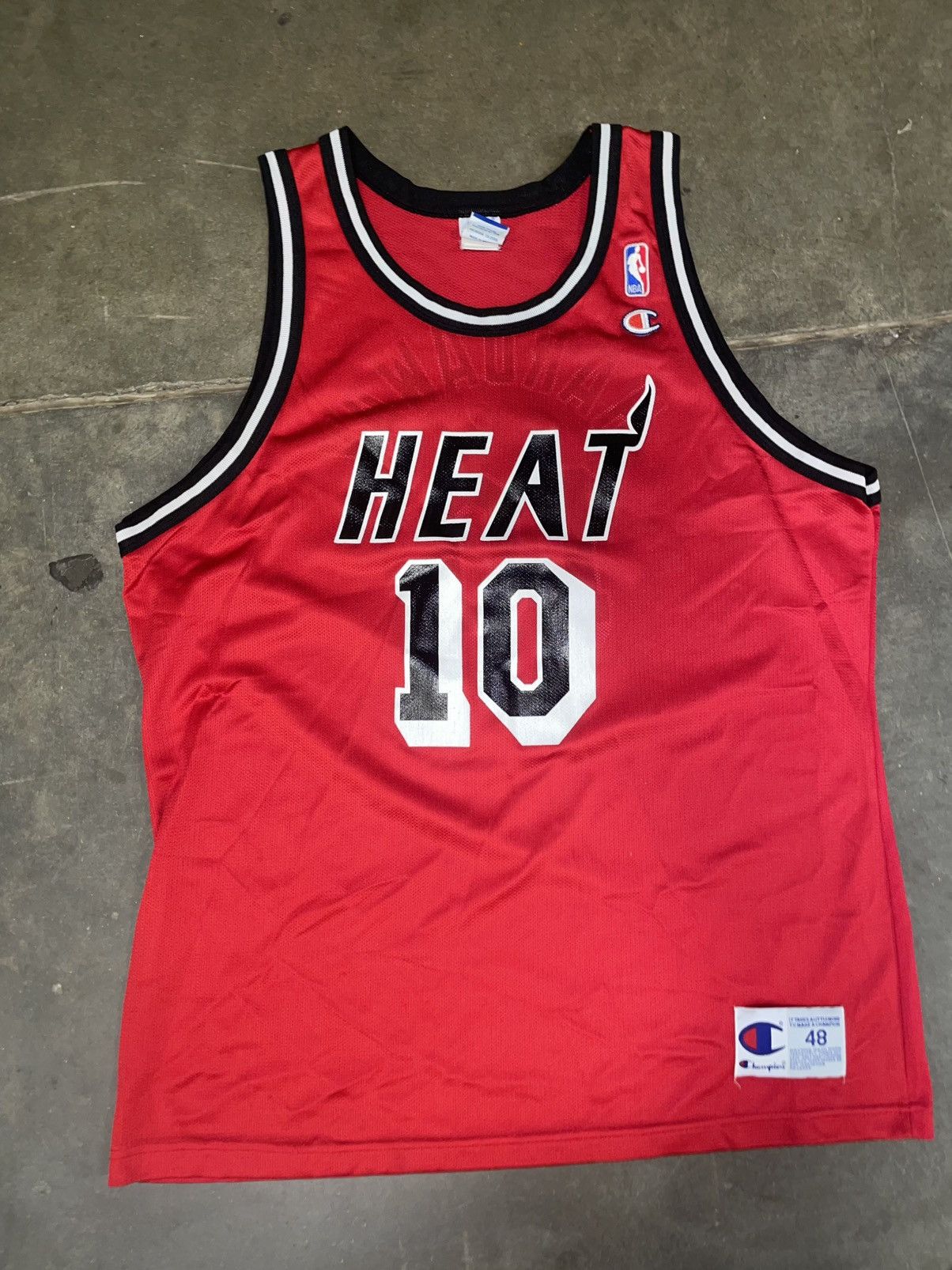 Champion MIAMI HEAT TIM HARDAWAY VINTAGE CHAMPION NBA JERSEY Size US M / EU 48-50 / 2 - 2 Thumbnail