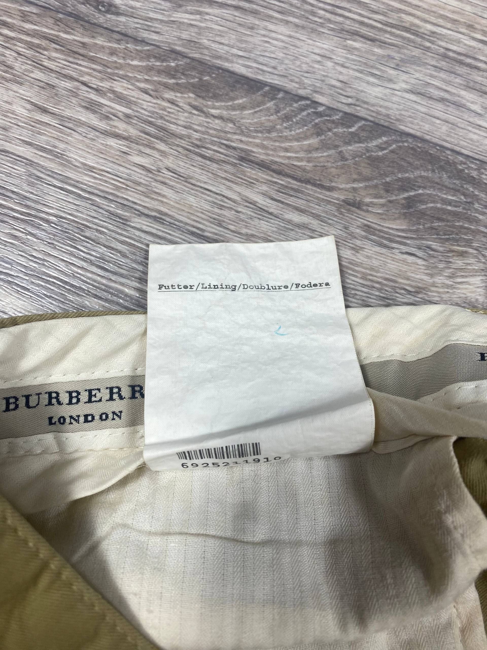 Burberry Vintage 90s Burberrys Beige Cotton pleated men's trousers Size US 38 / EU 54 - 7 Thumbnail