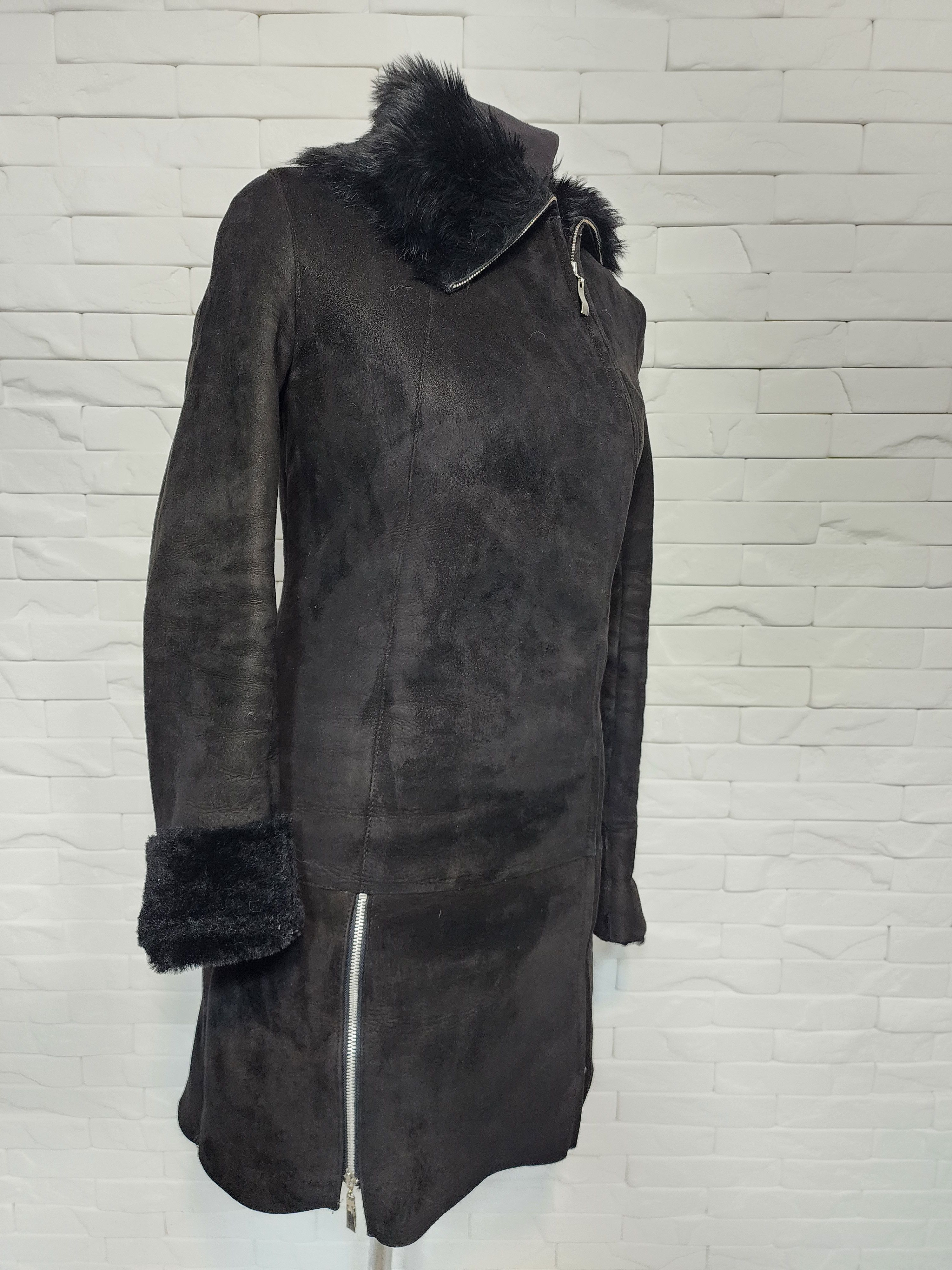 Genuine Leather Black Sheepskin Coat: Genuine Fur, Metal Zipper Size S / US 4 / IT 40 - 3 Thumbnail