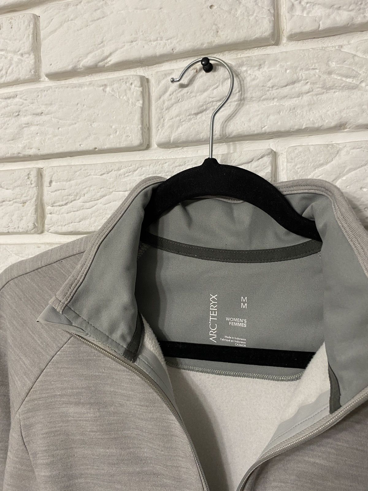 Arc'teryx × Vintage Arcteryx fleece Covert Cardigan Women's Size M / US 6-8 / IT 42-44 - 4 Thumbnail