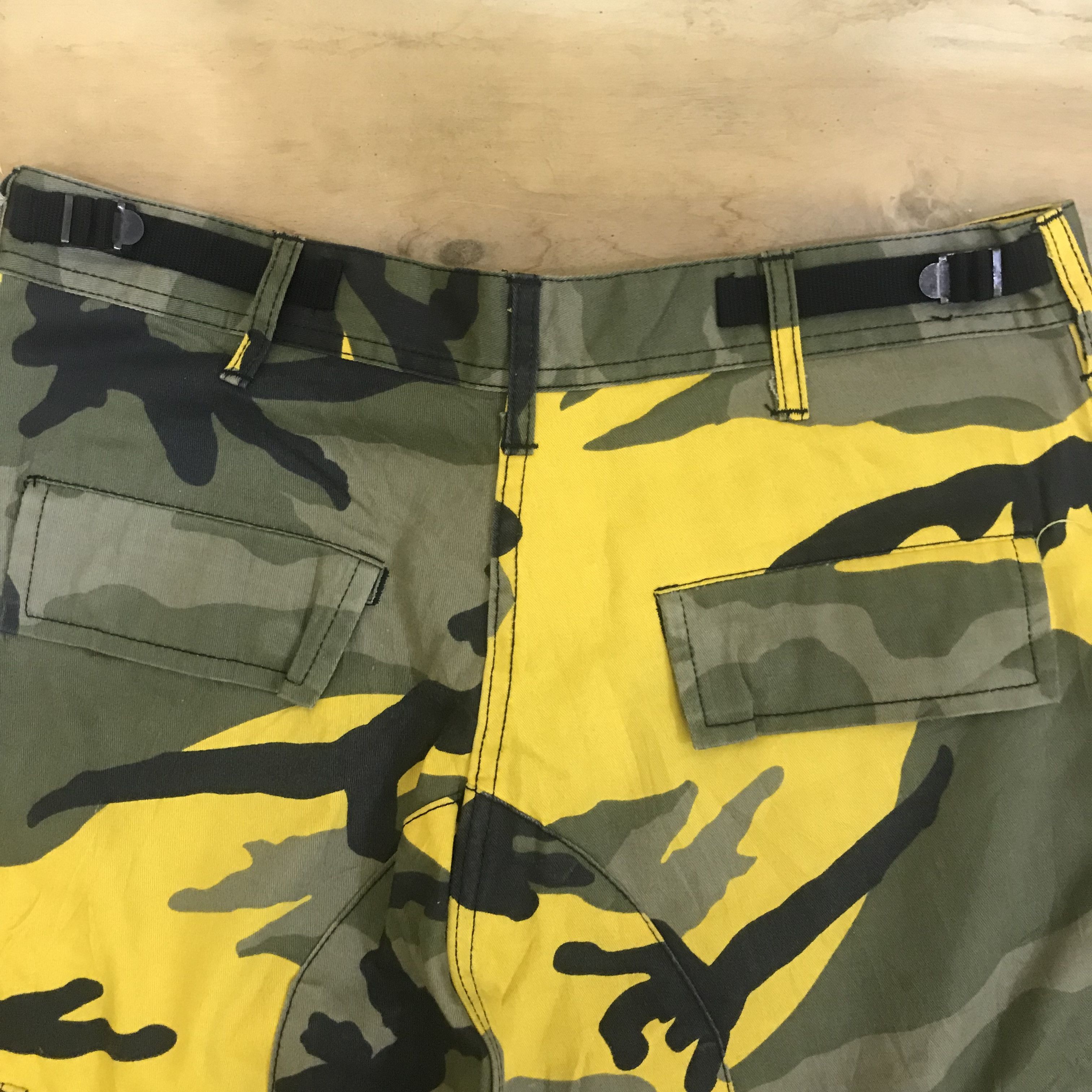 Vintage X269 RARE! VTG ARMY CAMO UTILITY CARGO PANTS Size US 31 - 5 Thumbnail