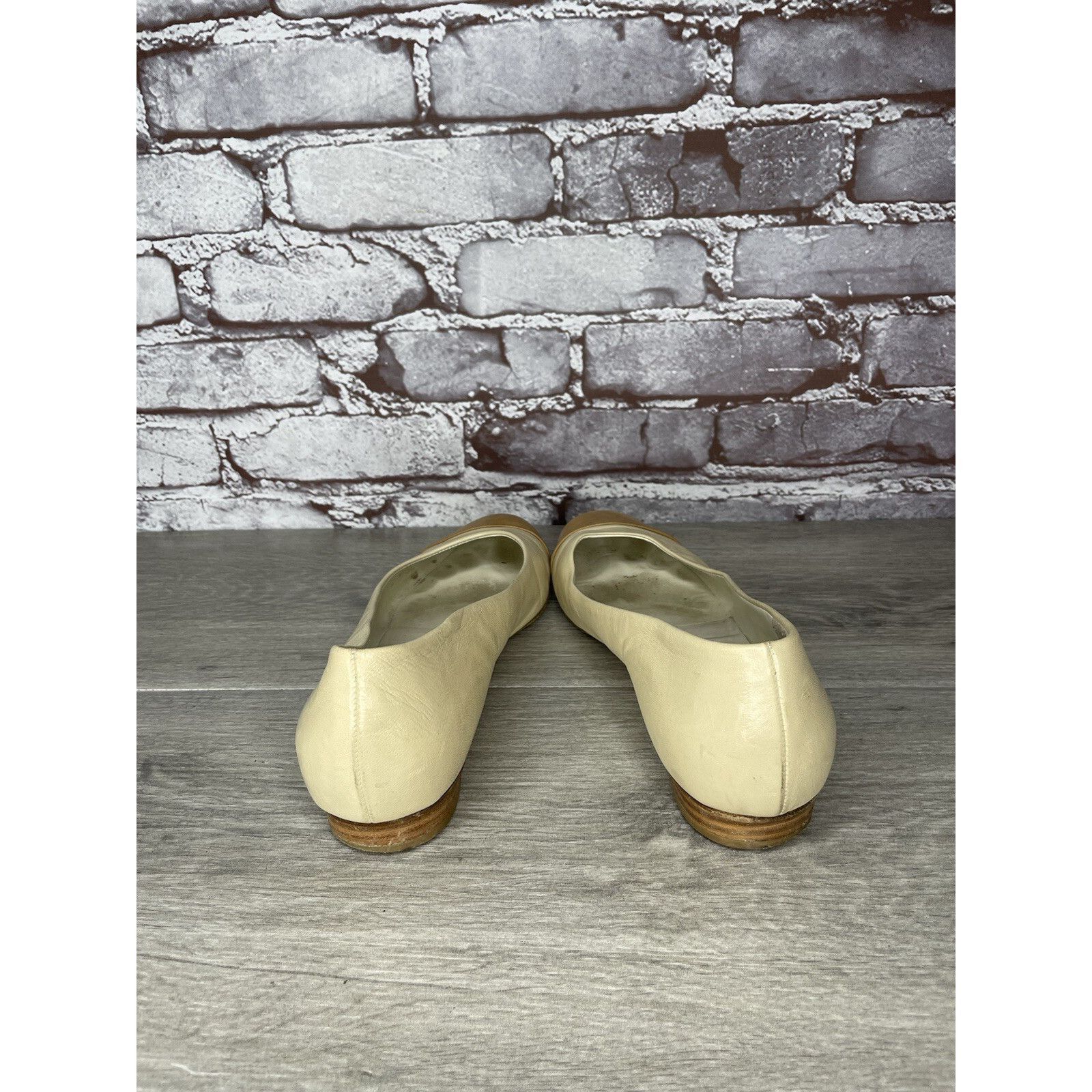 Carel Paris CAREL PARIS Ivory Leather Tan Brown Cap Toe Ballet Flats Wom Size US 9 / IT 39 - 4 Thumbnail