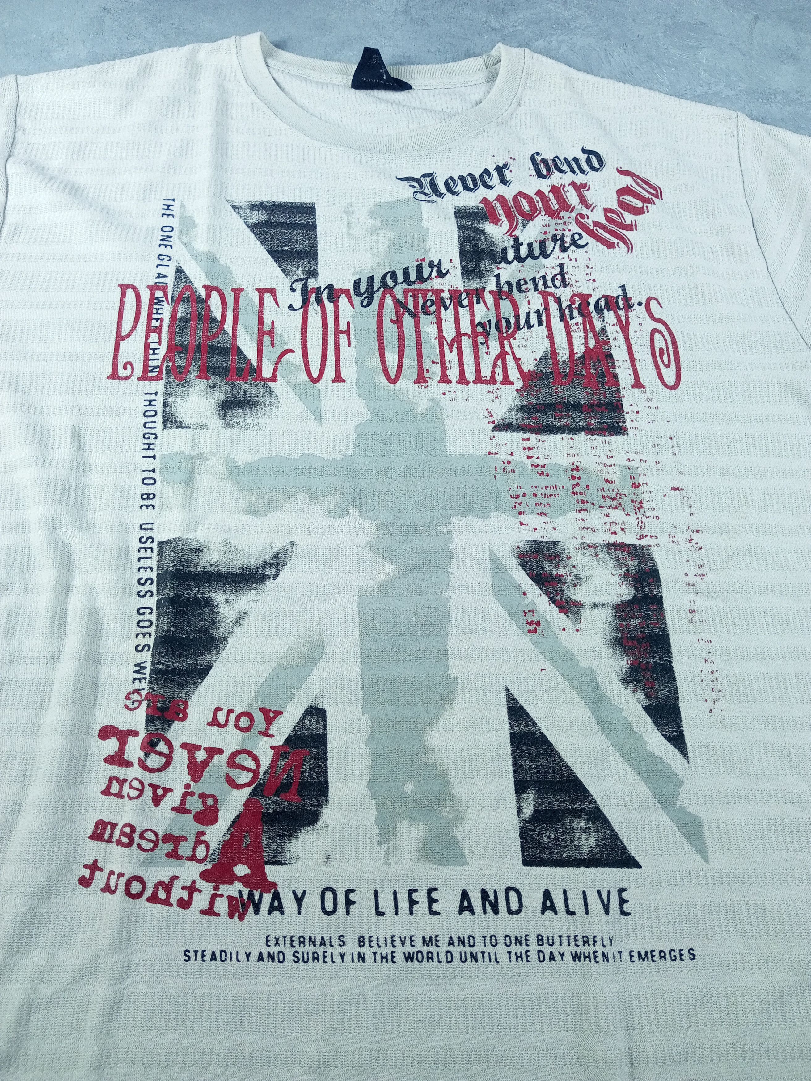 Japanese Brand 2000s Japanese archive Feather Poem Tee Vkei Size US XXL / EU 58 / 5 - 4 Thumbnail