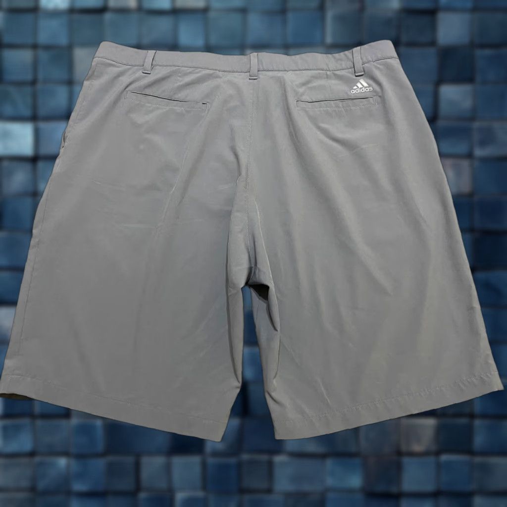 Adidas Adidas Mens Golf Shorts sz 40 Solid Gray Chino Flat Front Inseam 10" Outdoor Conversation Women? Size US 40 / EU 56 - 1 Thumbnail