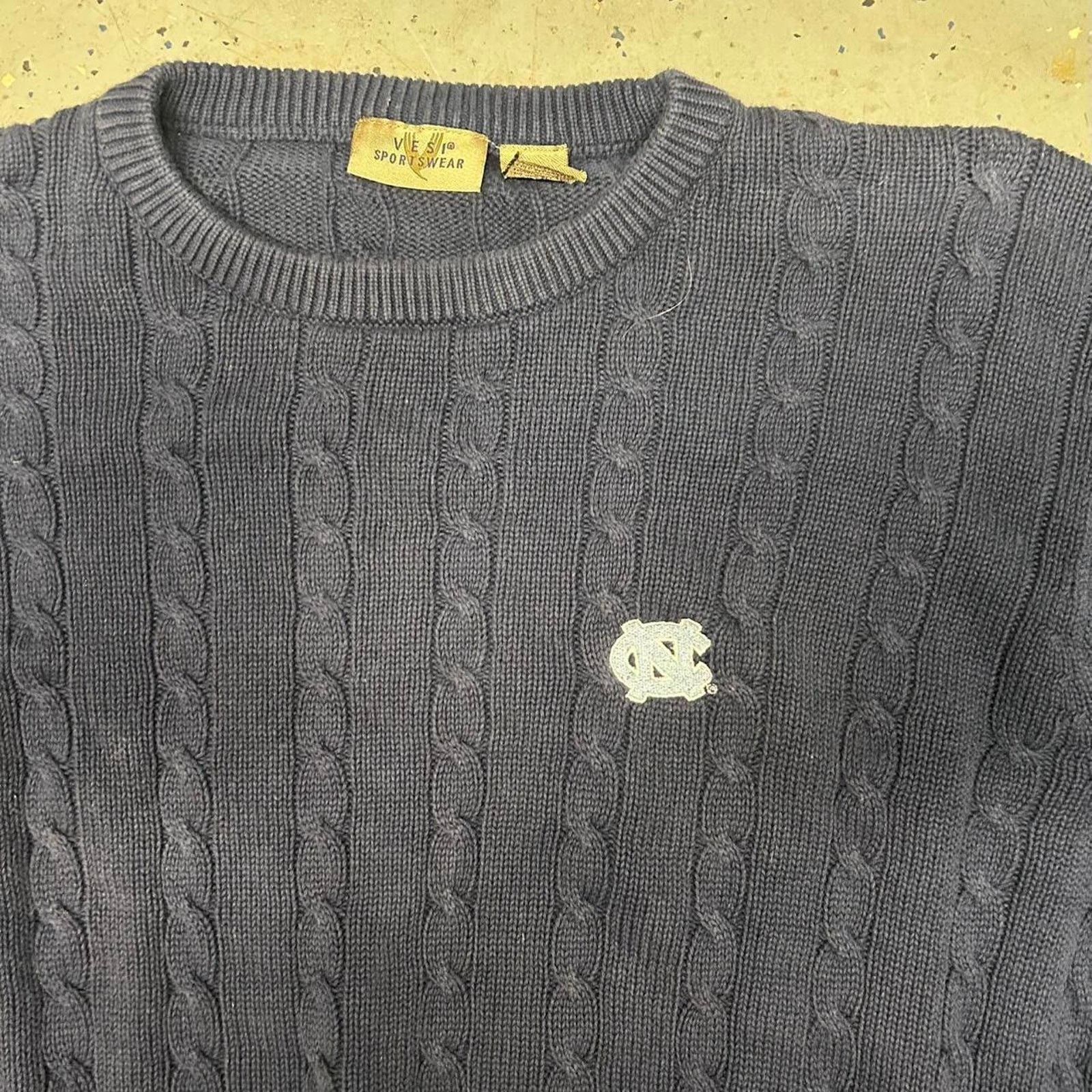 Other VTG/Y2K Navy blue UNC cable knit sweater Size US XL / EU 56 / 4 - 2 Thumbnail