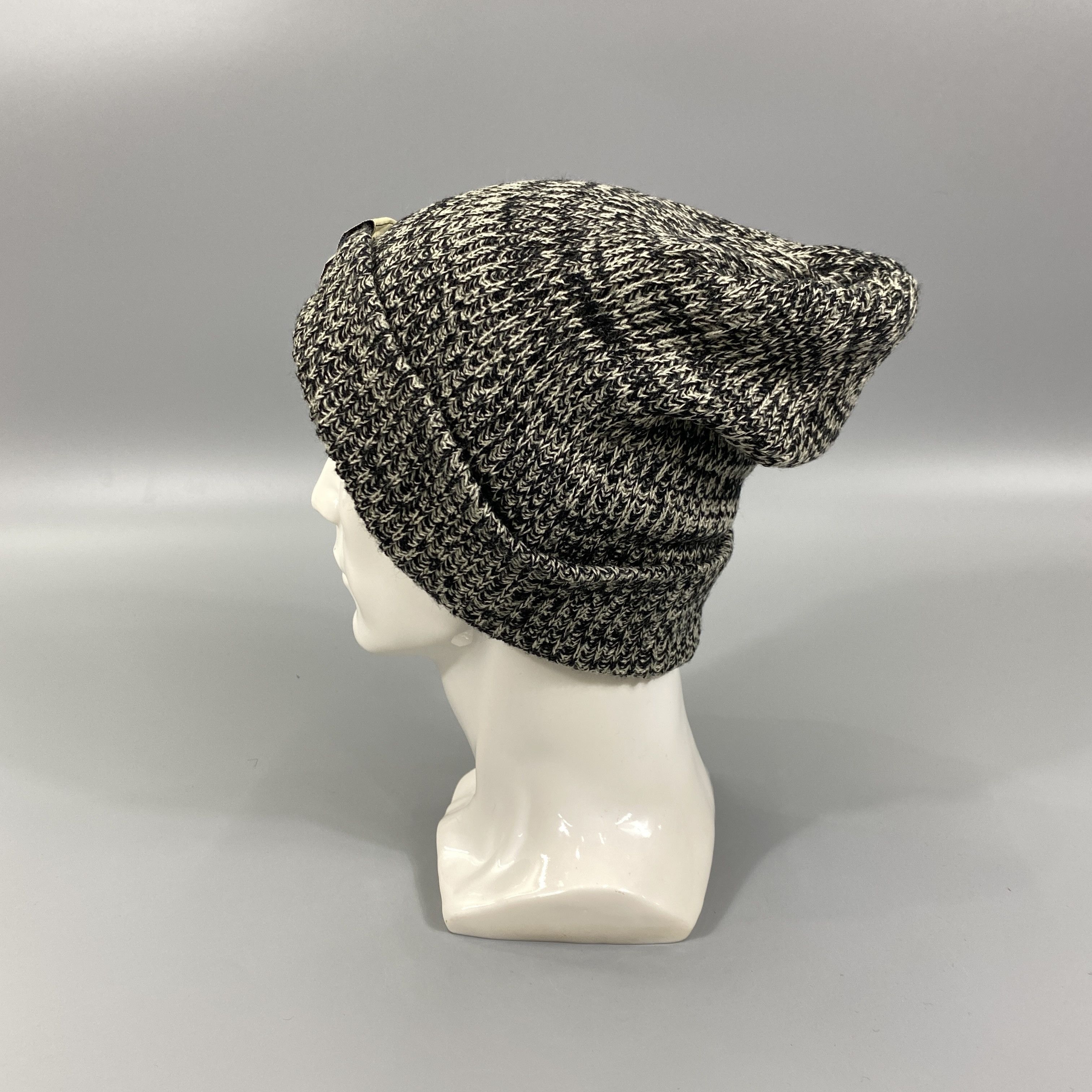 Japanese Brand Californiadays Knit Beanie Hats -BN897 Size ONE SIZE - 2 Thumbnail