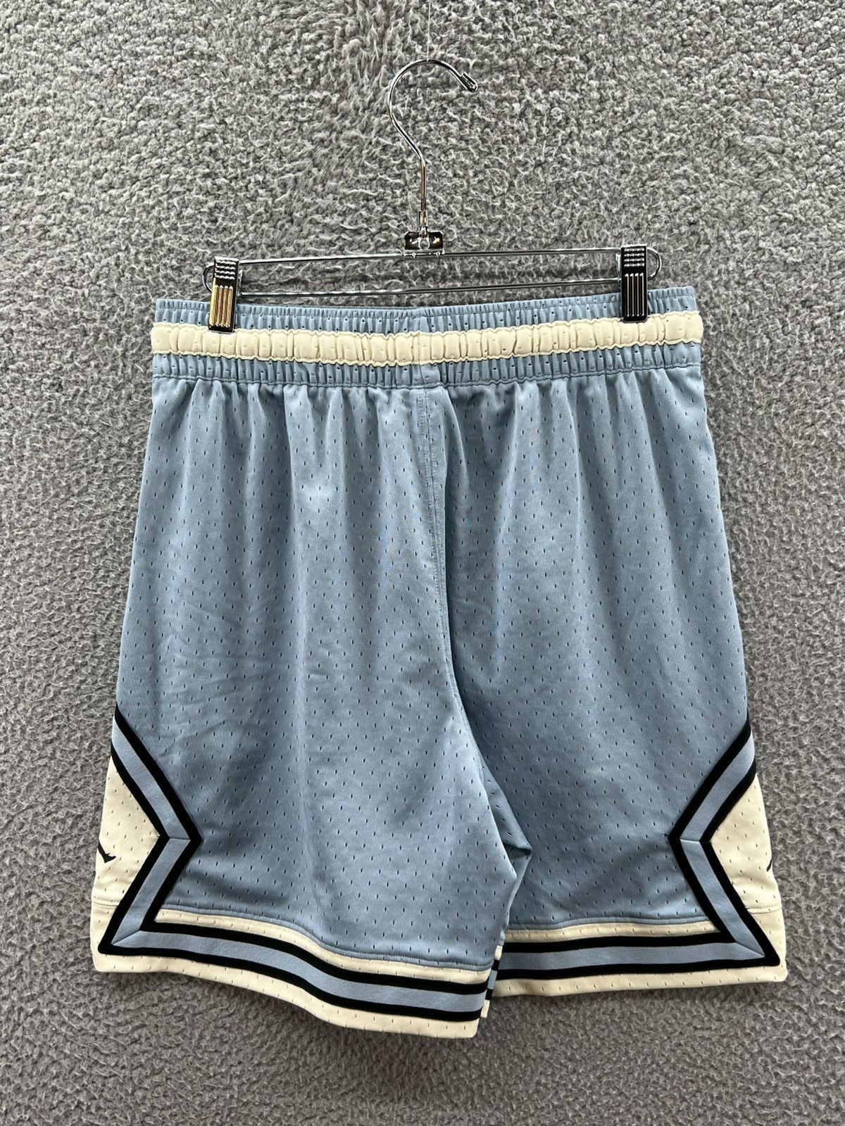 Nike Air Jordan Dri Fit Diamond Shorts Baby Blue DX1487-436 Size US 34 / EU 50 - 2 Thumbnail