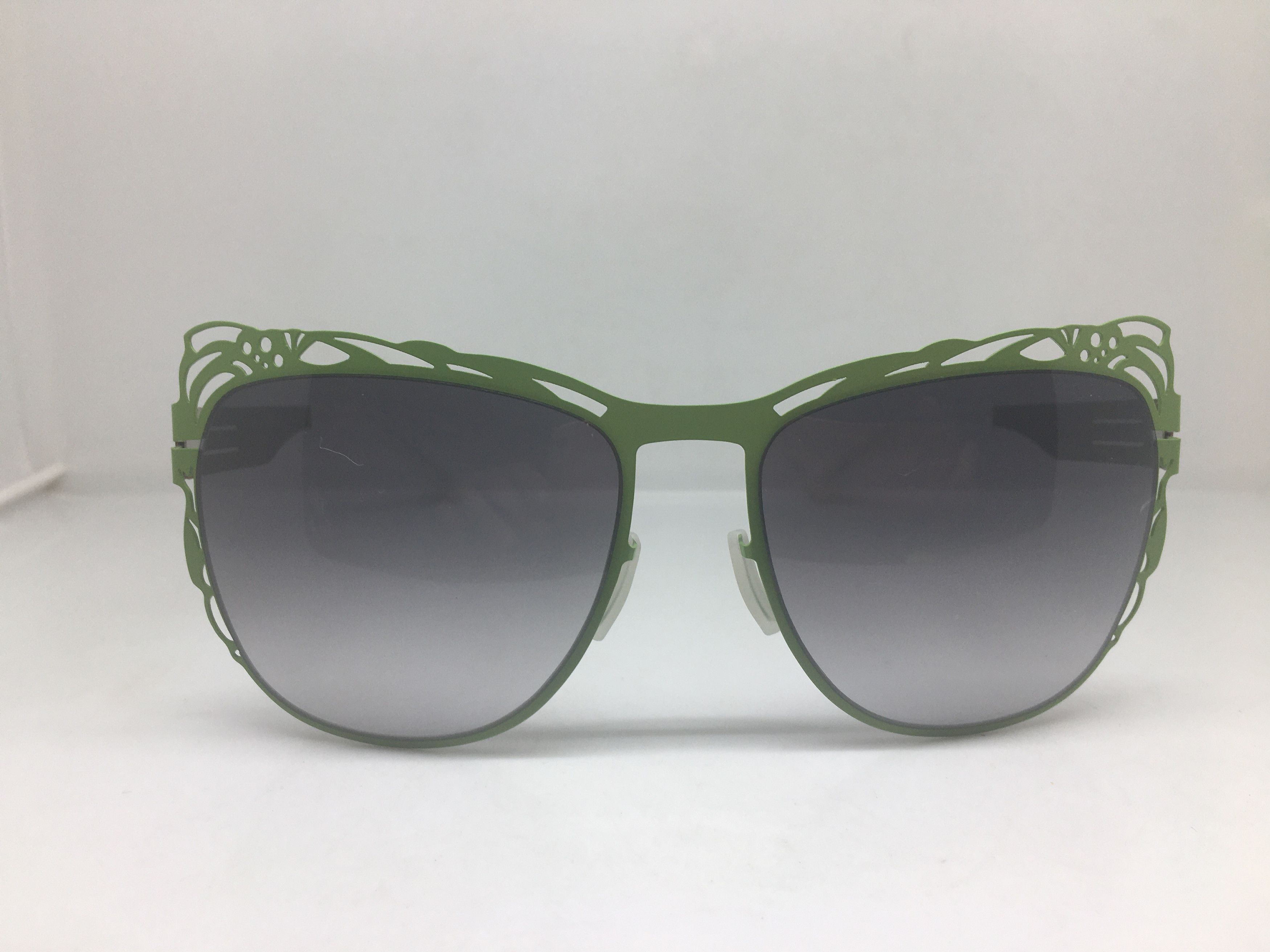 Other AC Berlin Green Alloy Oversize Sunglasses Frame Size ONE SIZE - 1 Thumbnail