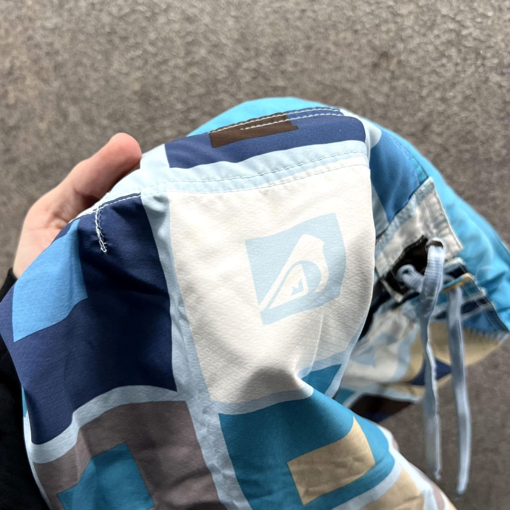 Quiksilver Quiksilver Mens Swim Trunks 38 Multicolor Geometric Board Shorts Surf Cargo Drawstring Pockets Mens 38 Multicolor Geometric Surfing Size US 38 / EU 54 - 3 Thumbnail