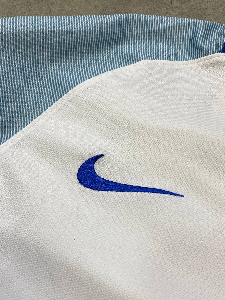 Nike Nike England National Team EURO 2016 Home Football Jersey Size US M / EU 48-50 / 2 - 7 Thumbnail