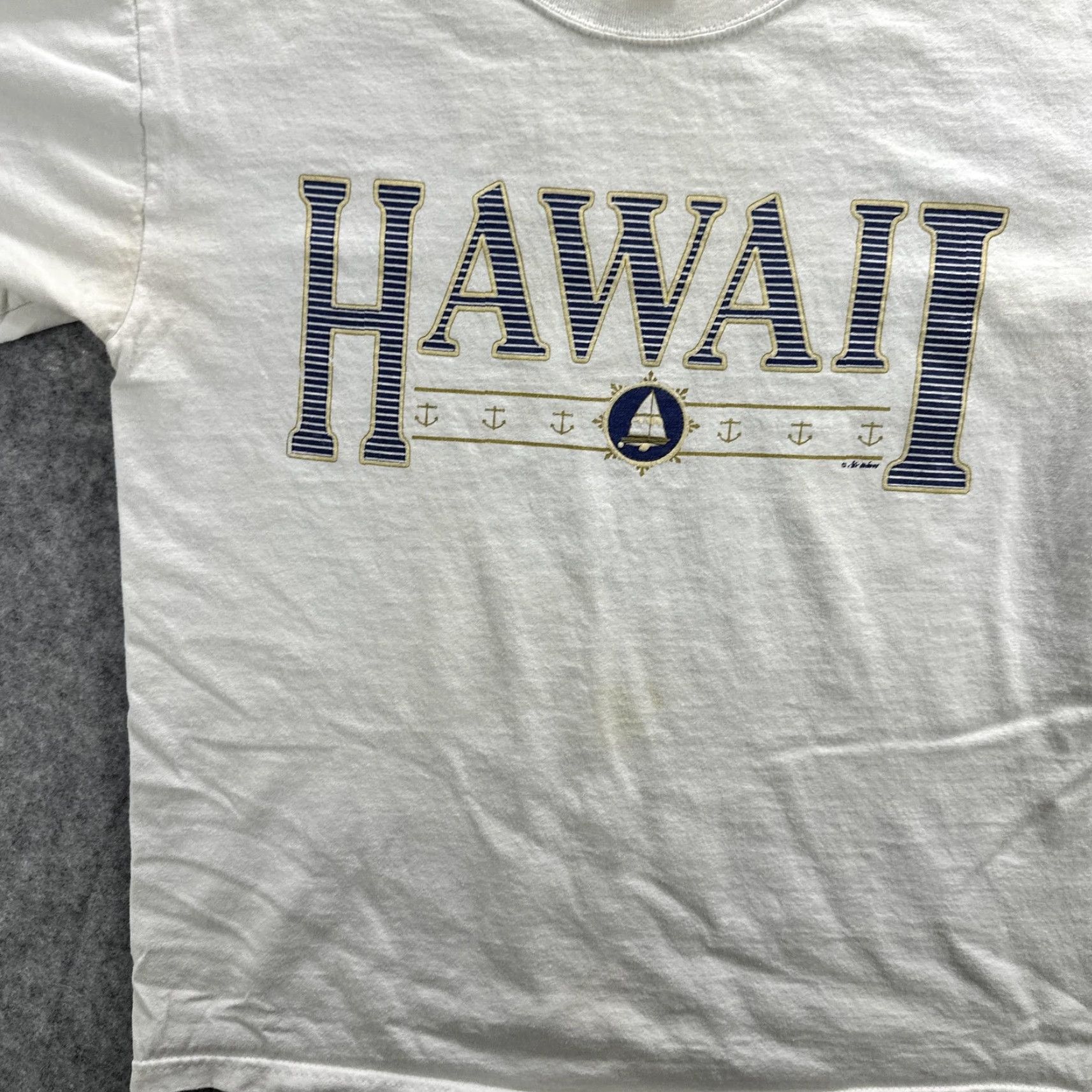 Anvil VINTAGE Hawaii Shirt Mens Medium T-Shirt Sailboat Graphic 90s Souvenir Anvil White Crew Neck Short Sleeve Mens Size US M / EU 48-50 / 2 - 4 Thumbnail